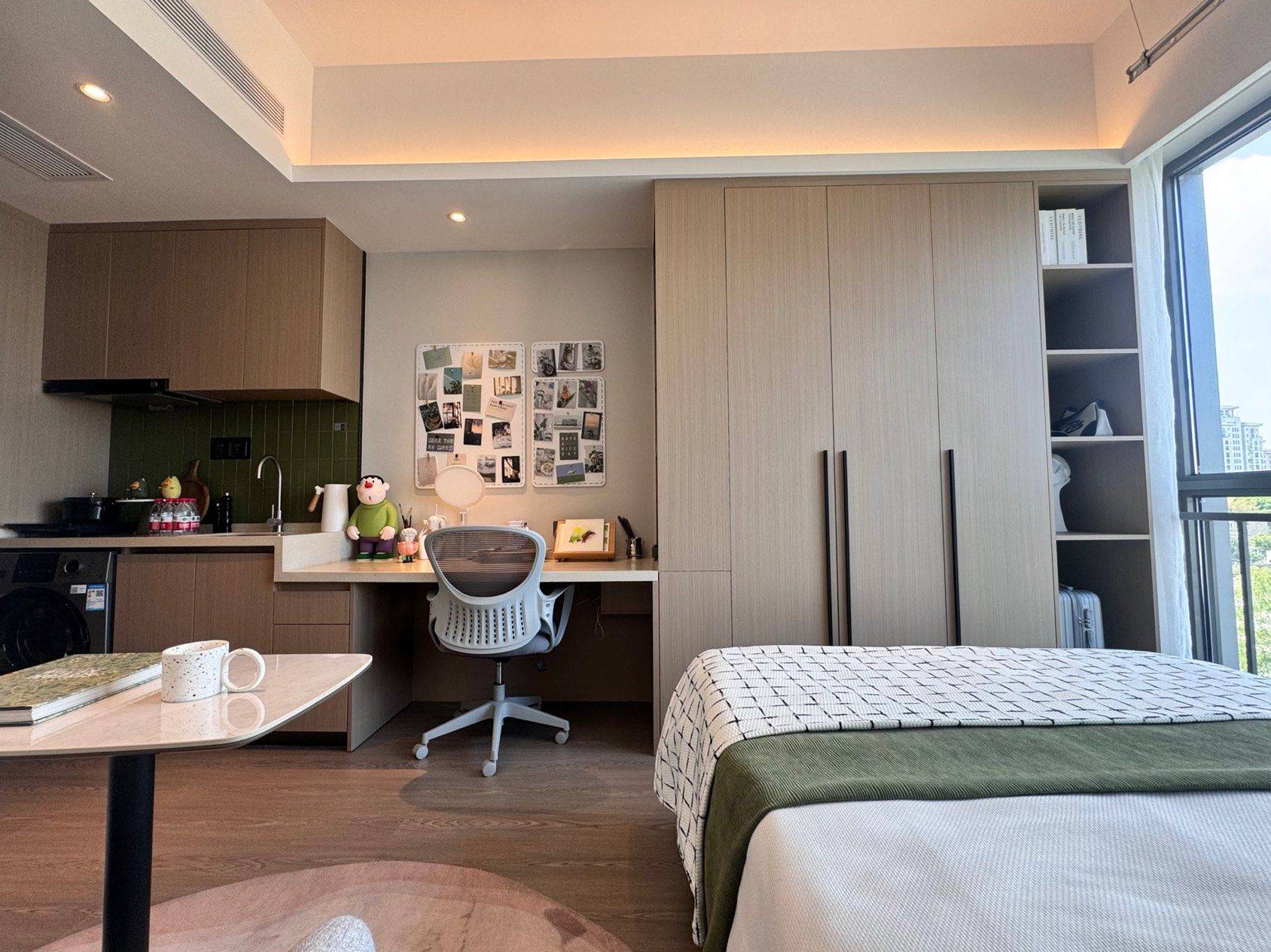 Shanghai-Xuhui-Cozy Home,Clean&Comfy,No Gender Limit,Hustle & Bustle,“Friends”,Chilled,LGBTQ Friendly,Pet Friendly