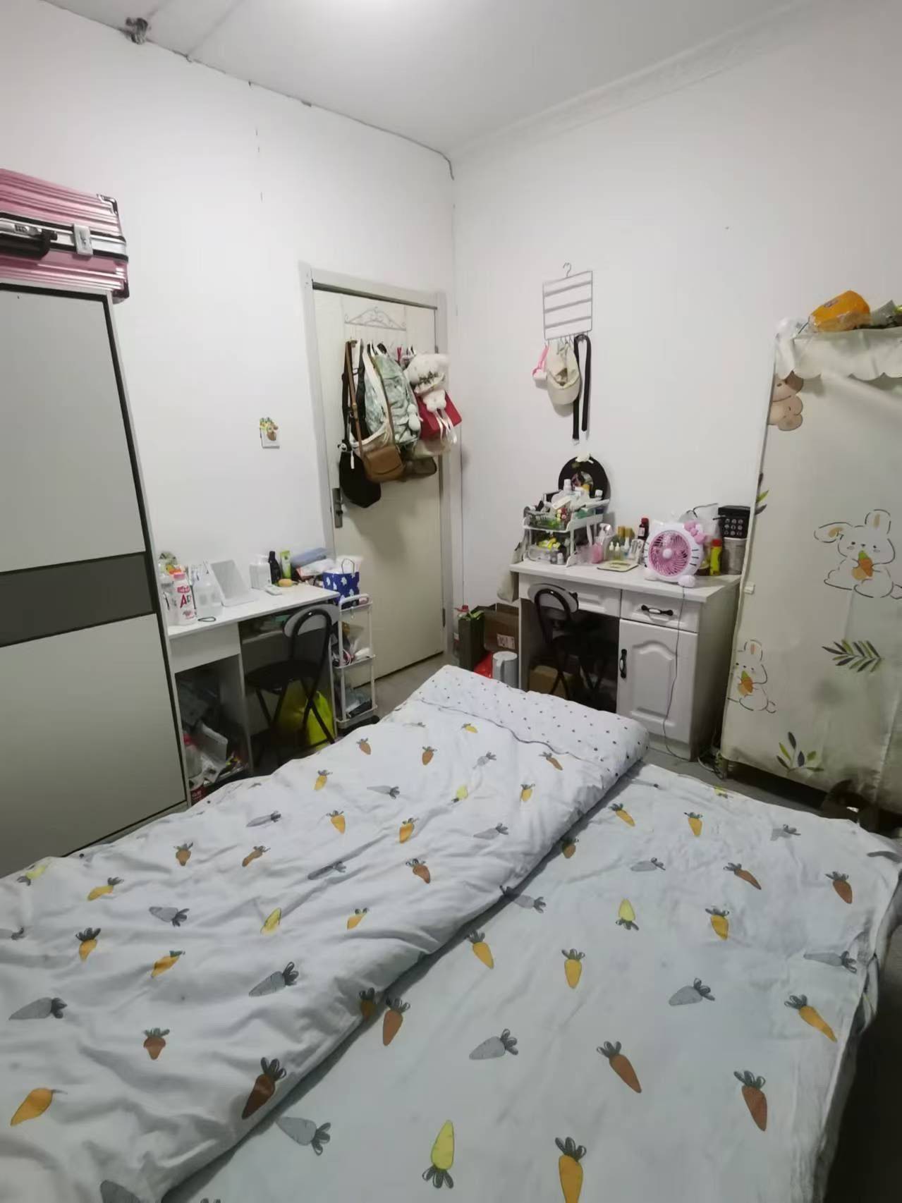 南京-建邺-楼层合适,采光好,空间大,一室一阳台,不限性别