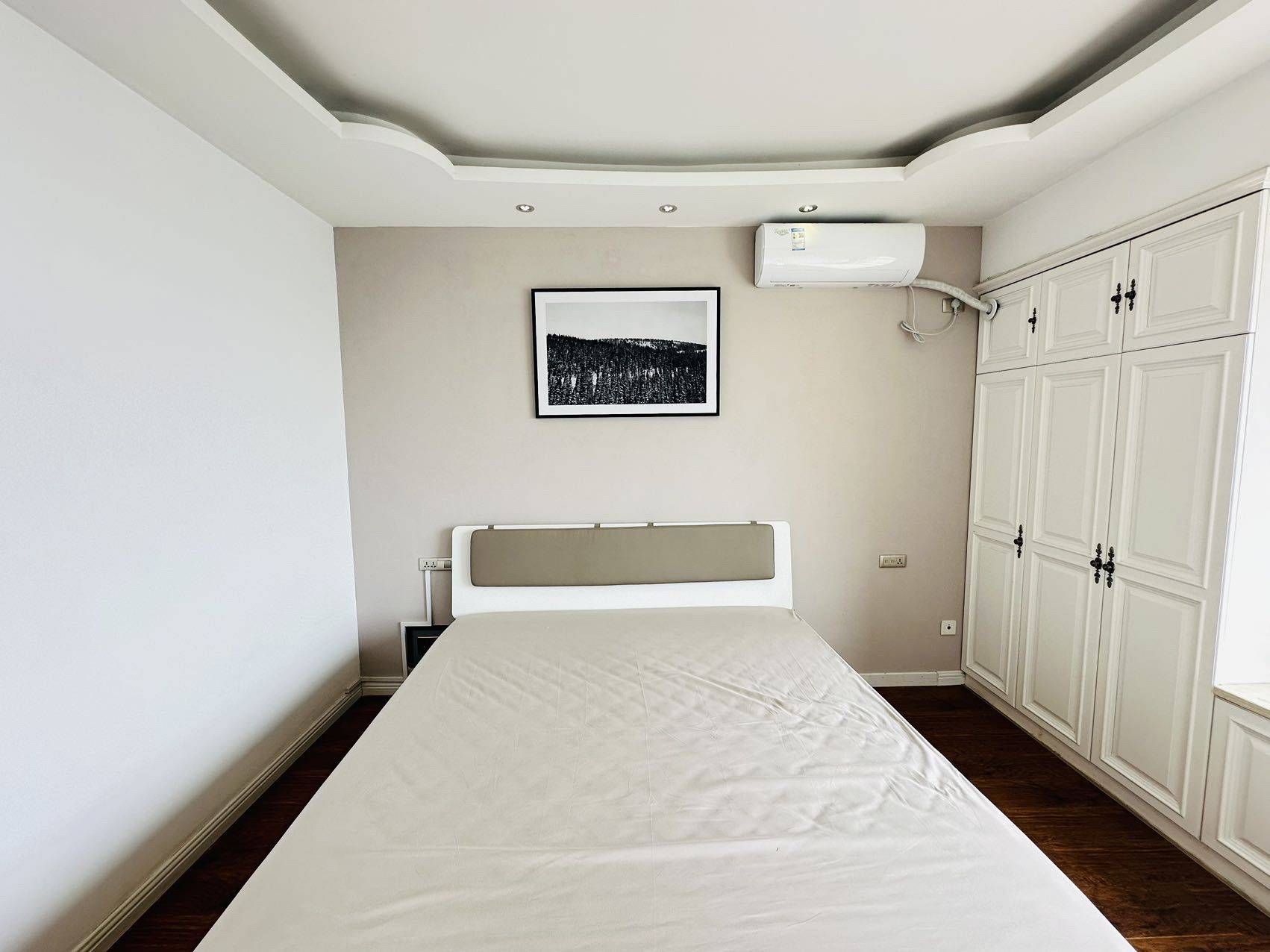 Wuhan-Hongshan-Cozy Home,No Gender Limit