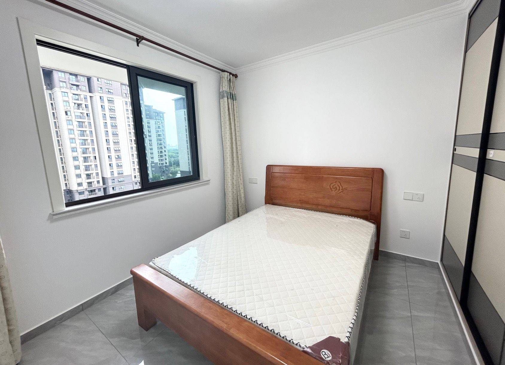 Shanghai-Minhang-闹中取静,攘来熙往,八街九陌,Cozy Home,Clean&Comfy,No Gender Limit,Hustle & Bustle,“Friends”,Chilled