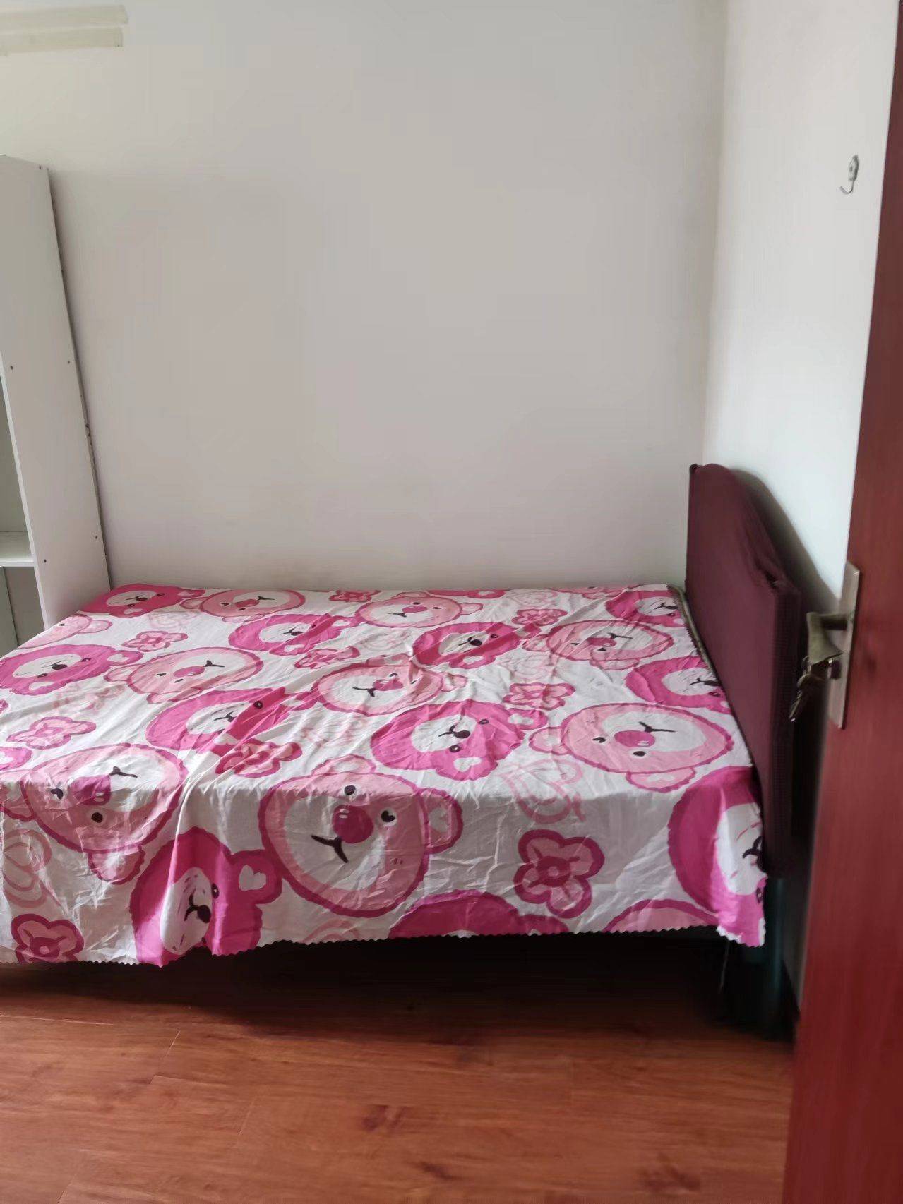 Chengdu-Shuangliu-Cozy Home,Clean&Comfy,No Gender Limit,Hustle & Bustle,“Friends”,Chilled,Pet Friendly