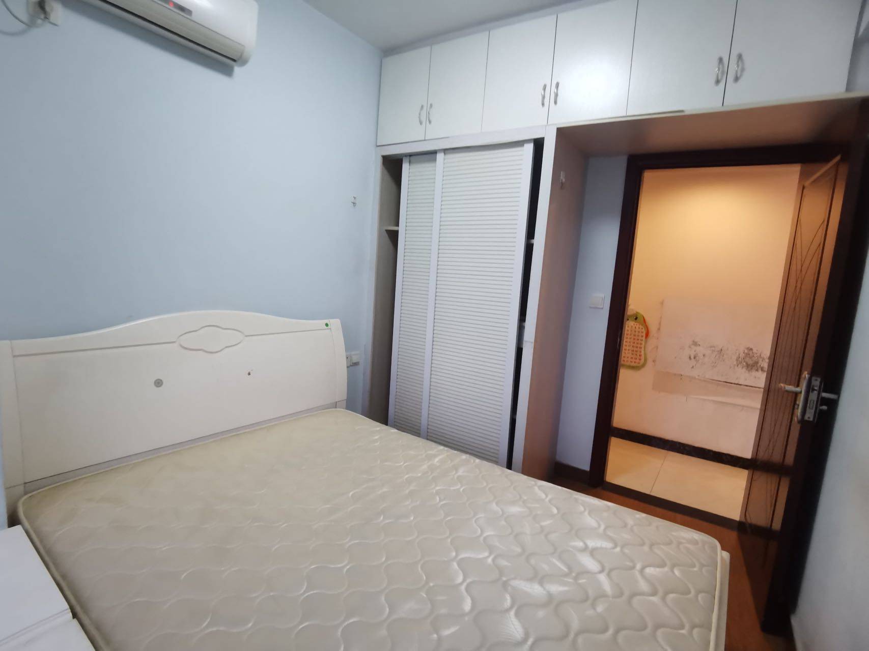 Chongqing-Nan'An-Cozy Home,Clean&Comfy,No Gender Limit,Hustle & Bustle,“Friends”,Chilled,LGBTQ Friendly,Pet Friendly