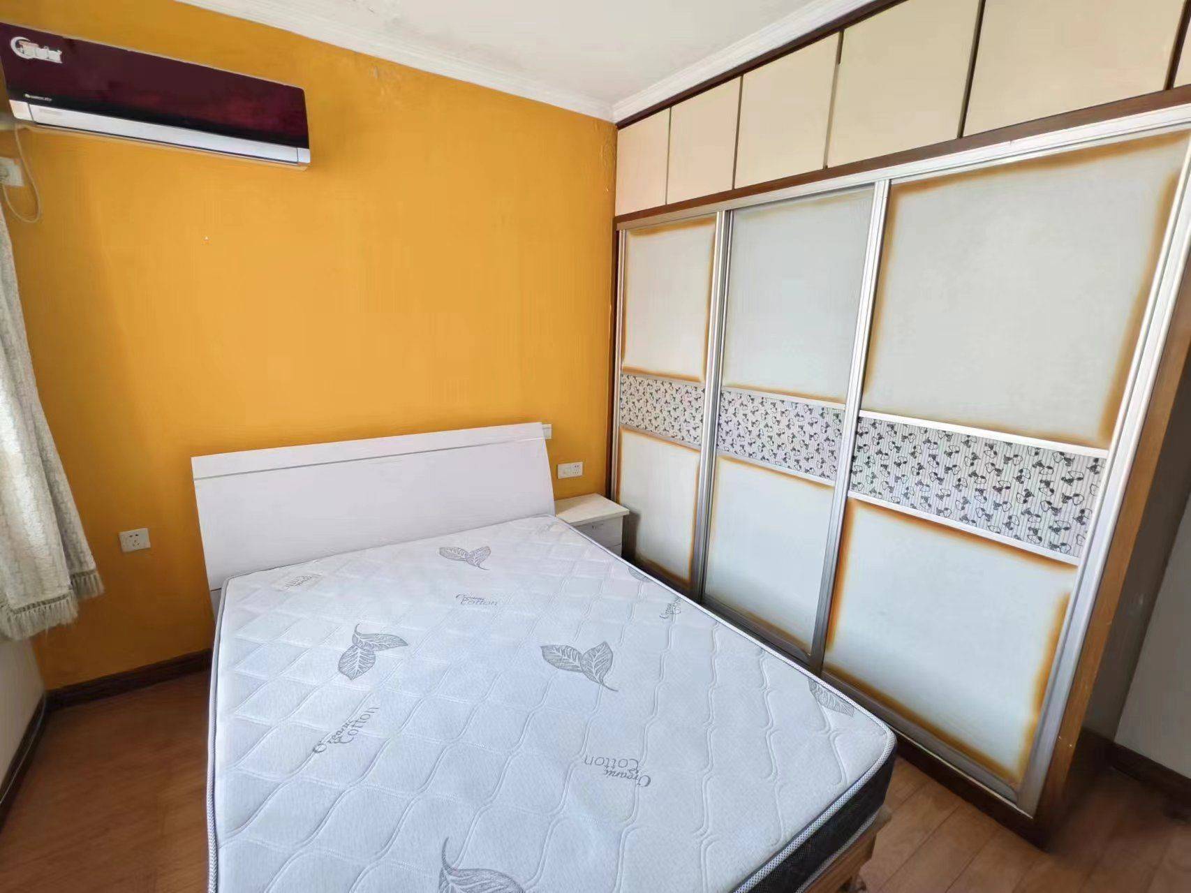 Nanjing-Jiangning-Cozy Home,Clean&Comfy,No Gender Limit,Hustle & Bustle,Chilled,Pet Friendly