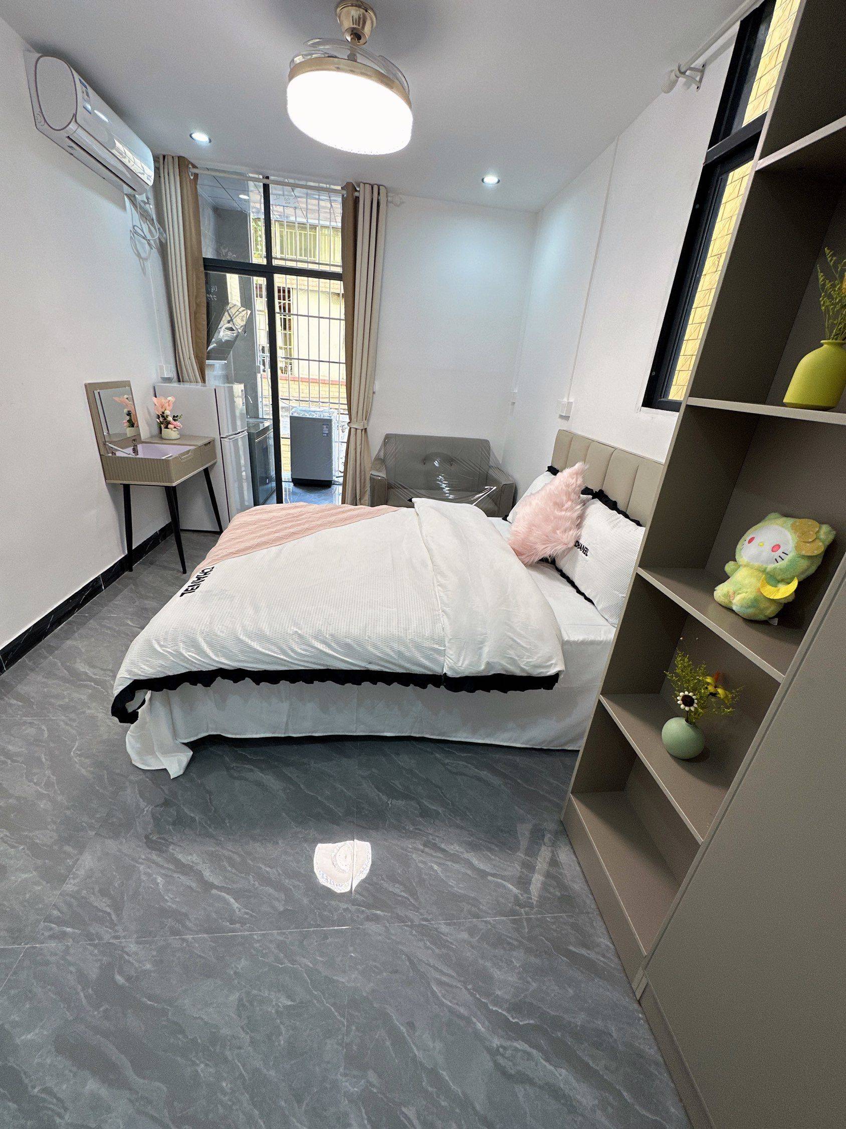 Guangzhou-Tianhe-Cozy Home,Clean&Comfy,No Gender Limit,Hustle & Bustle,LGBTQ Friendly