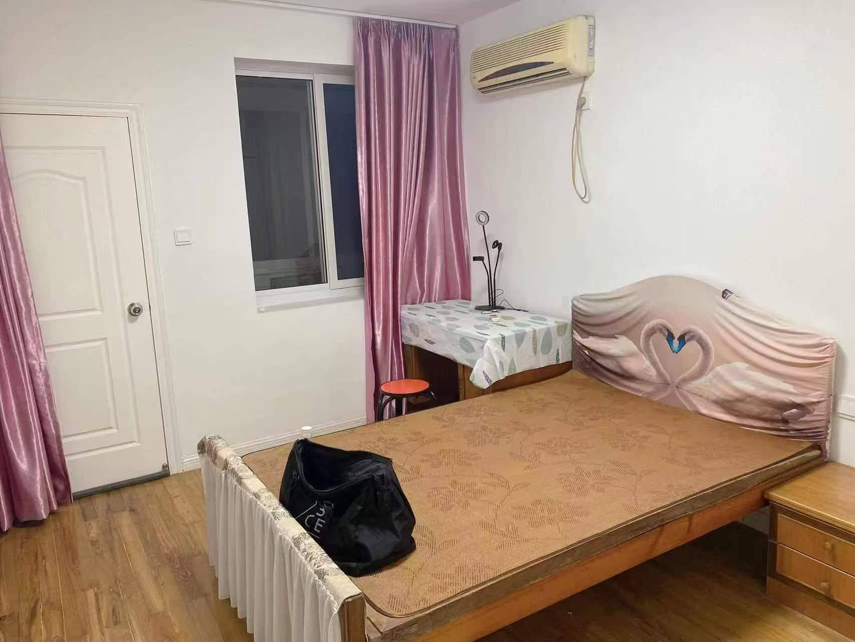 Ningbo-Yinzhou-Cozy Home,No Gender Limit,Chilled,Pet Friendly