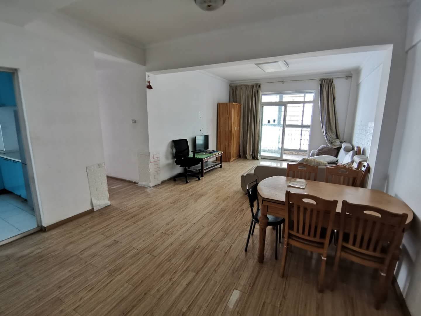 Wuhan-Jiangxia-Cozy Home,Clean&Comfy,No Gender Limit,Pet Friendly