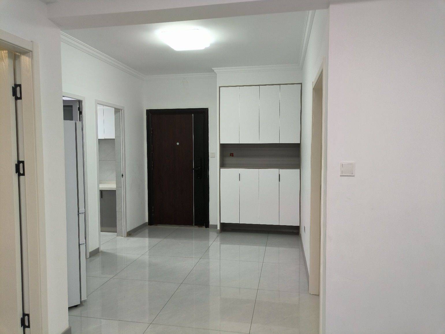 Wuhan-Hongshan-Cozy Home,No Gender Limit,Hustle & Bustle,“Friends”,Chilled,Pet Friendly