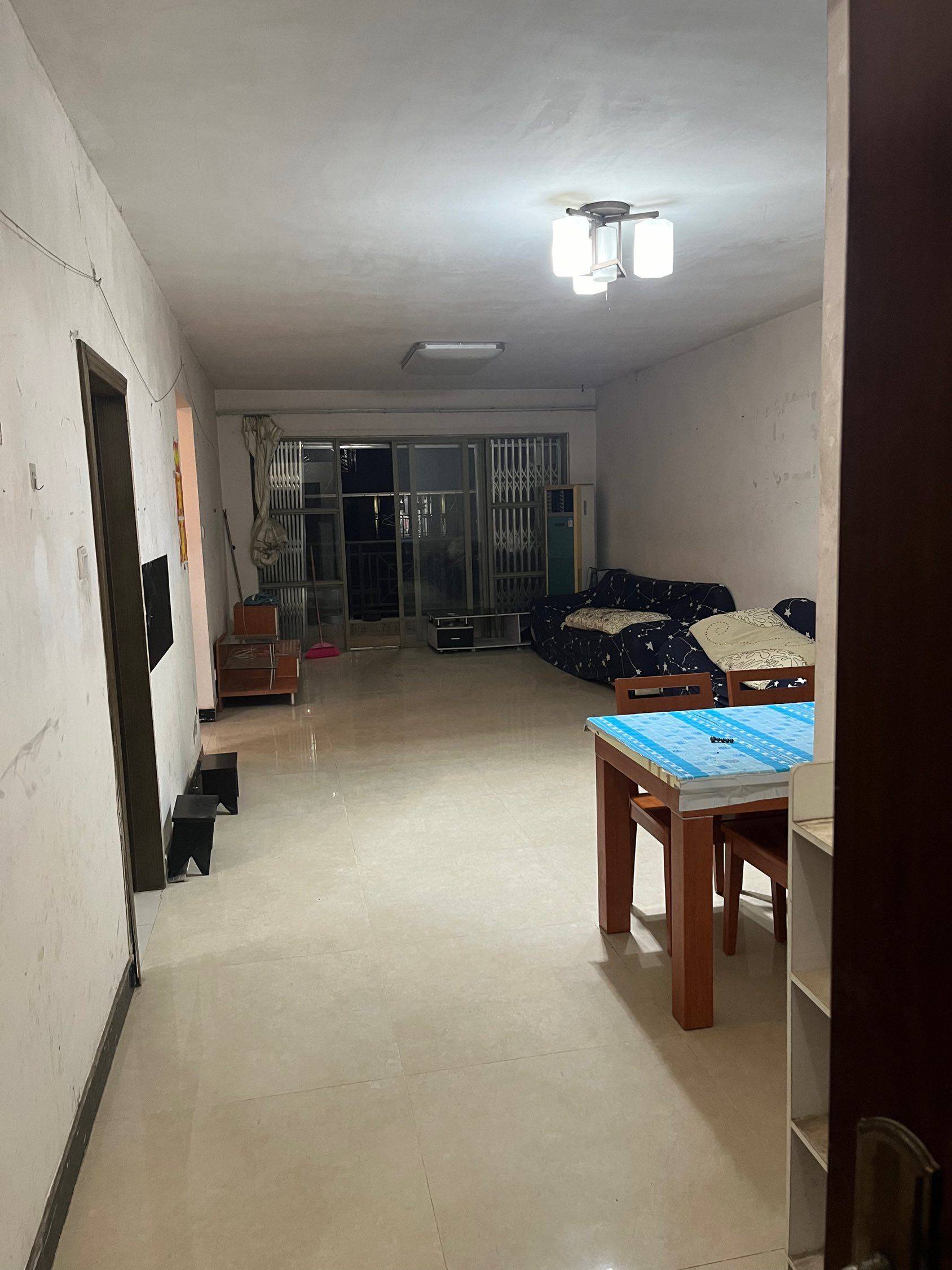 Dongguan-Shatian-Cozy Home,Clean&Comfy,No Gender Limit,Hustle & Bustle,“Friends”,Chilled