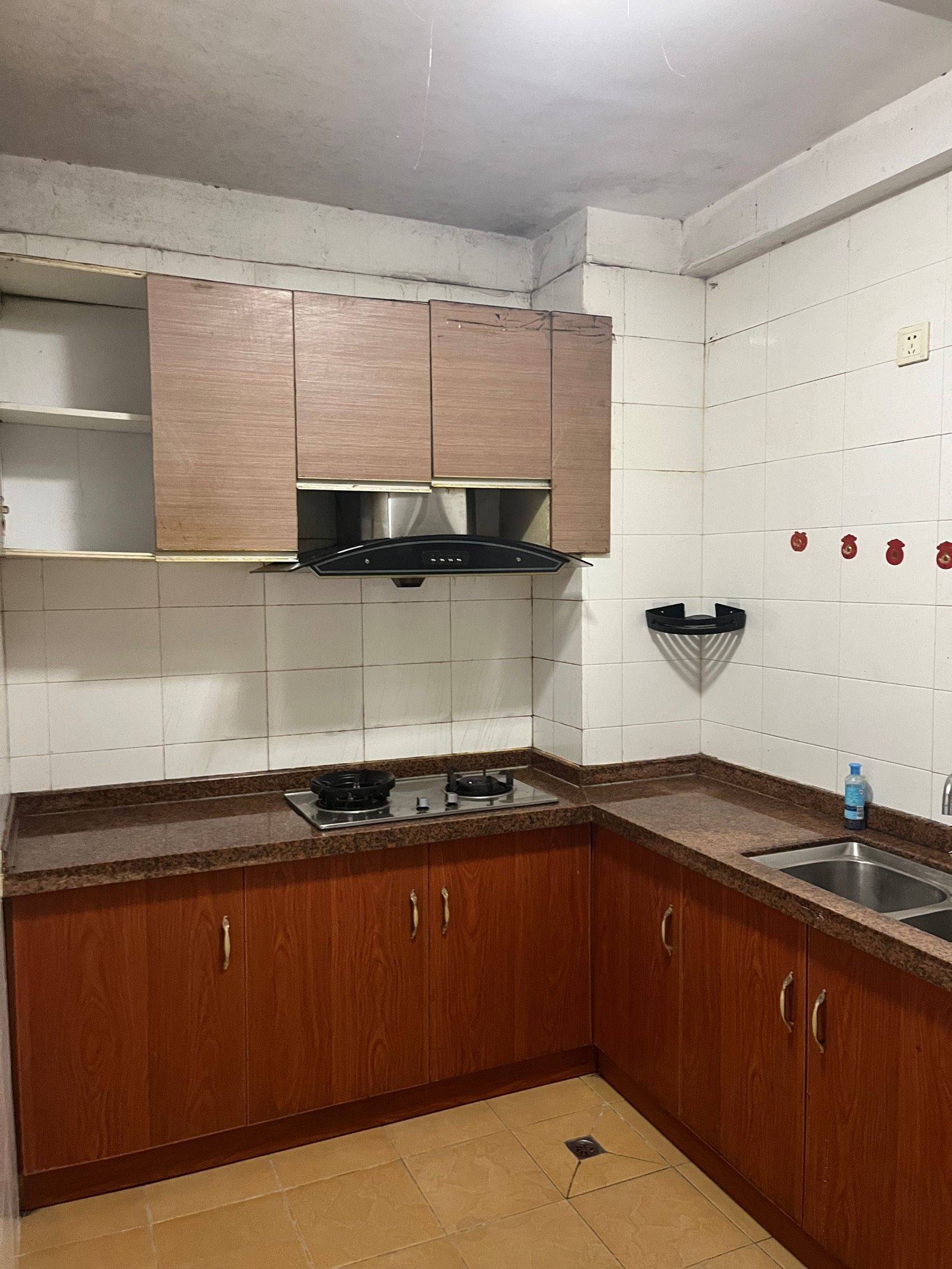 Dongguan-Shatian-Cozy Home,Clean&Comfy,No Gender Limit,Hustle & Bustle,“Friends”,Chilled