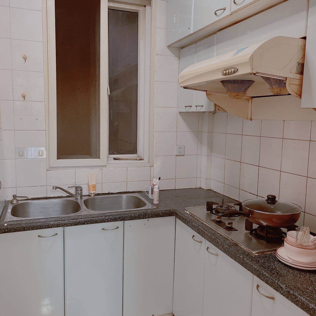 Shanghai-Yangpu-Cozy Home,Clean&Comfy,No Gender Limit,Hustle & Bustle,“Friends”,Chilled