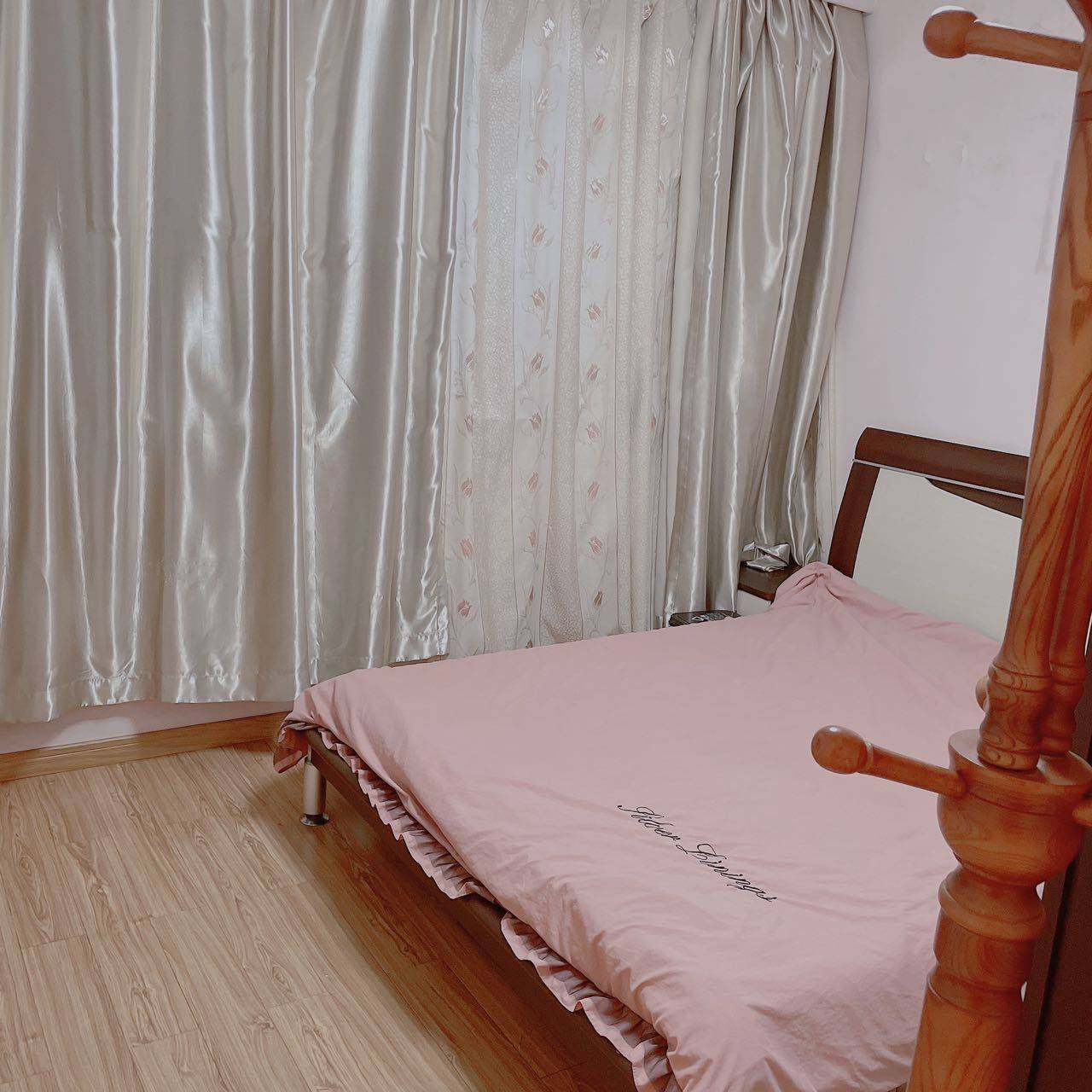 Shanghai-Yangpu-Cozy Home,Clean&Comfy,No Gender Limit,Hustle & Bustle,“Friends”,Chilled