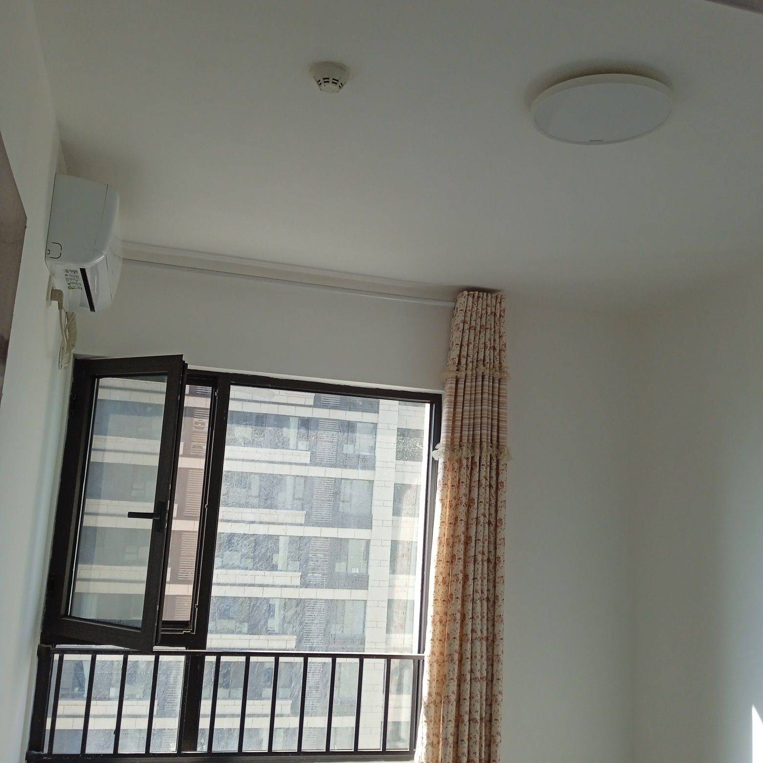 Xi'An-Weiyang-Pet Friendly