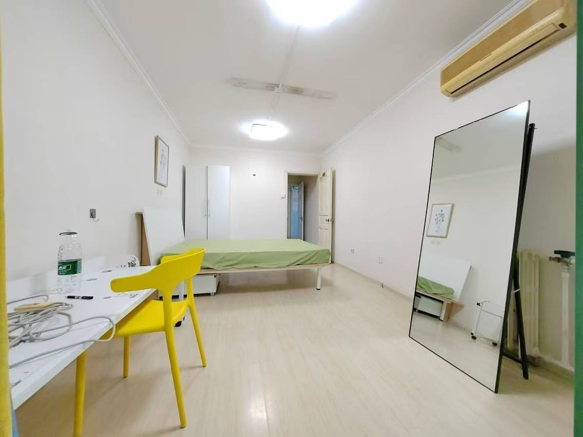 Beijing-Chaoyang-Cozy Home,Clean&Comfy,No Gender Limit,Hustle & Bustle,“Friends”,Chilled,LGBTQ Friendly,Pet Friendly