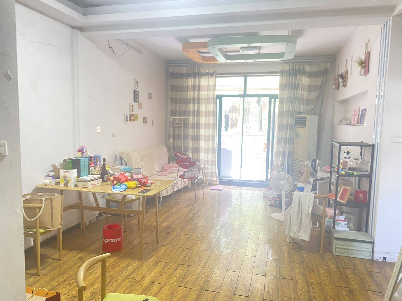 Wuhan-Hongshan-Cozy Home,Clean&Comfy,No Gender Limit,Chilled