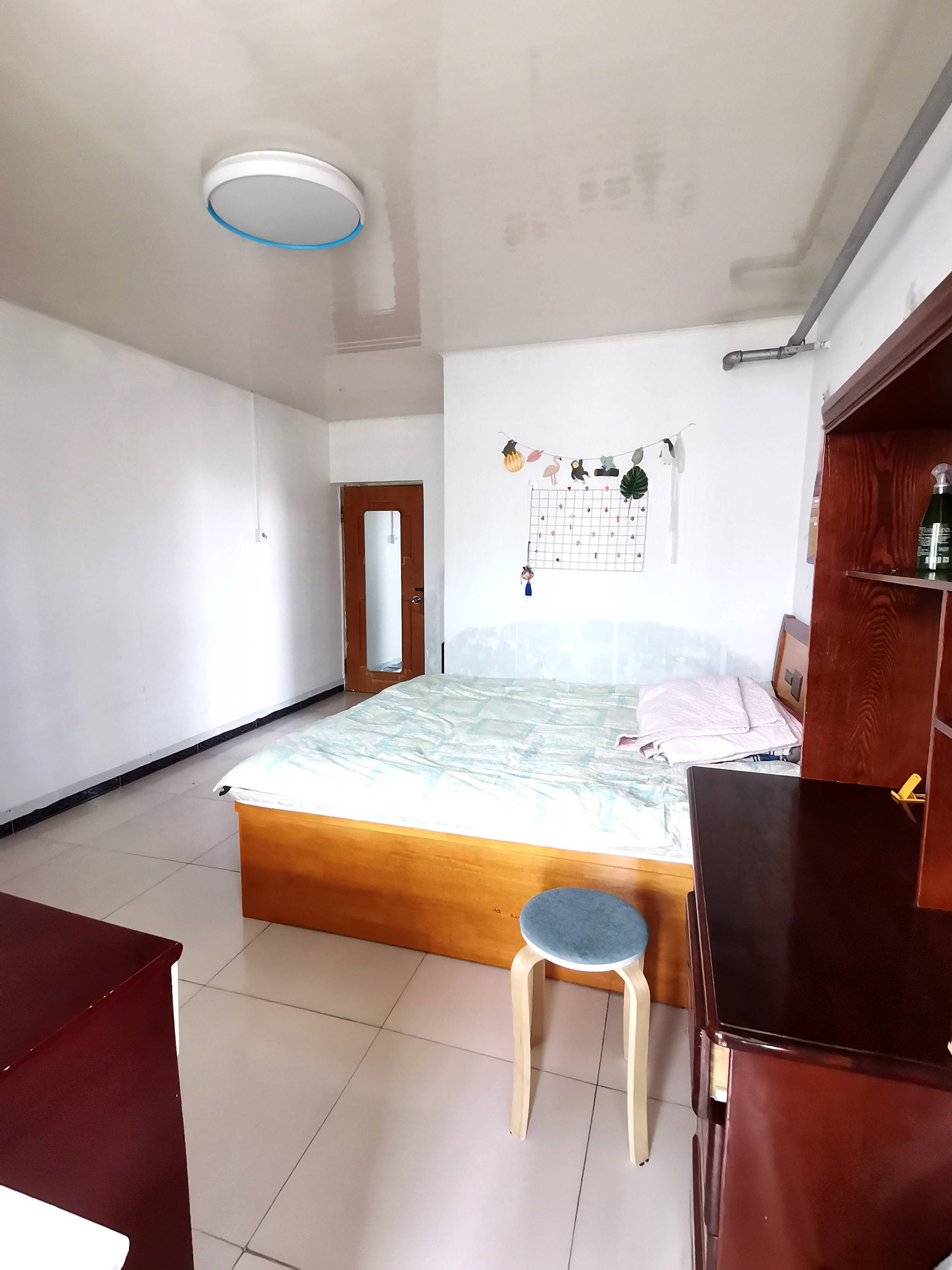 Beijing-Tongzhou-LGBTQ Friendly,Pet Friendly