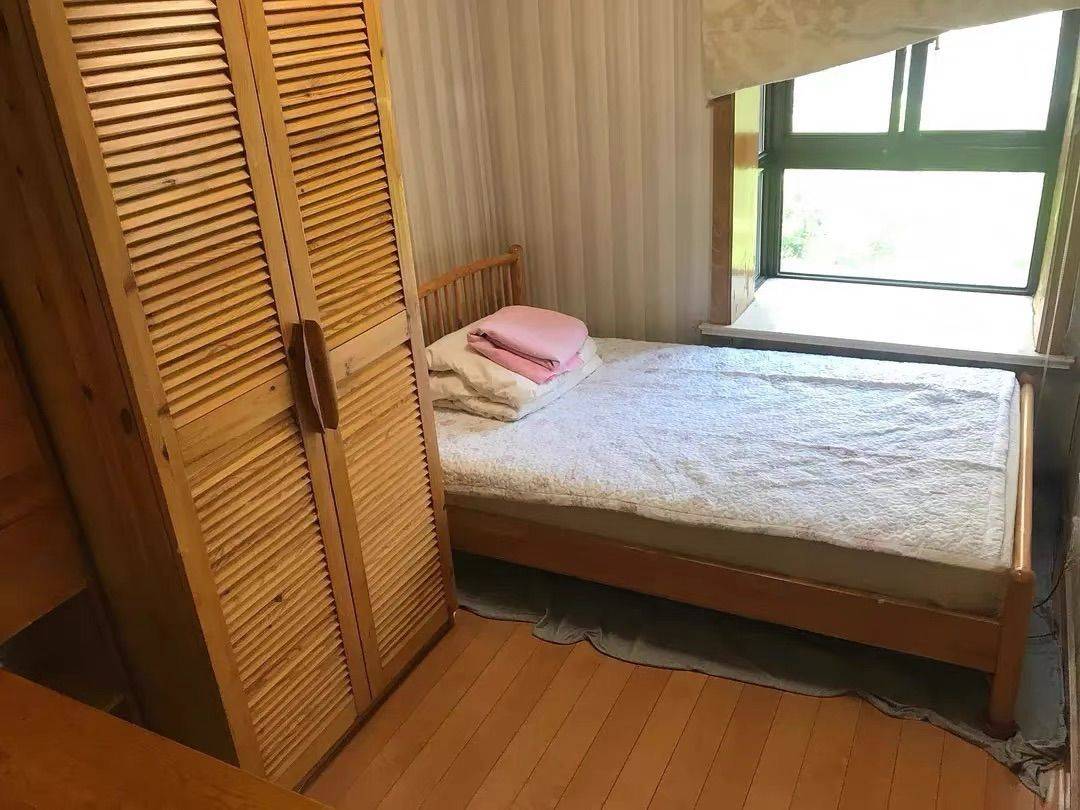 上海-普陀-租期灵活,🉑提取公积金,24小时安保,🉑办居住证,押一付一,🈚中介费,人脸识别密码锁,寵物友好,LGBTQ友好,溫馨小窩,乾淨治愈,不限性別,市井煙火氣,老友記,慢時光