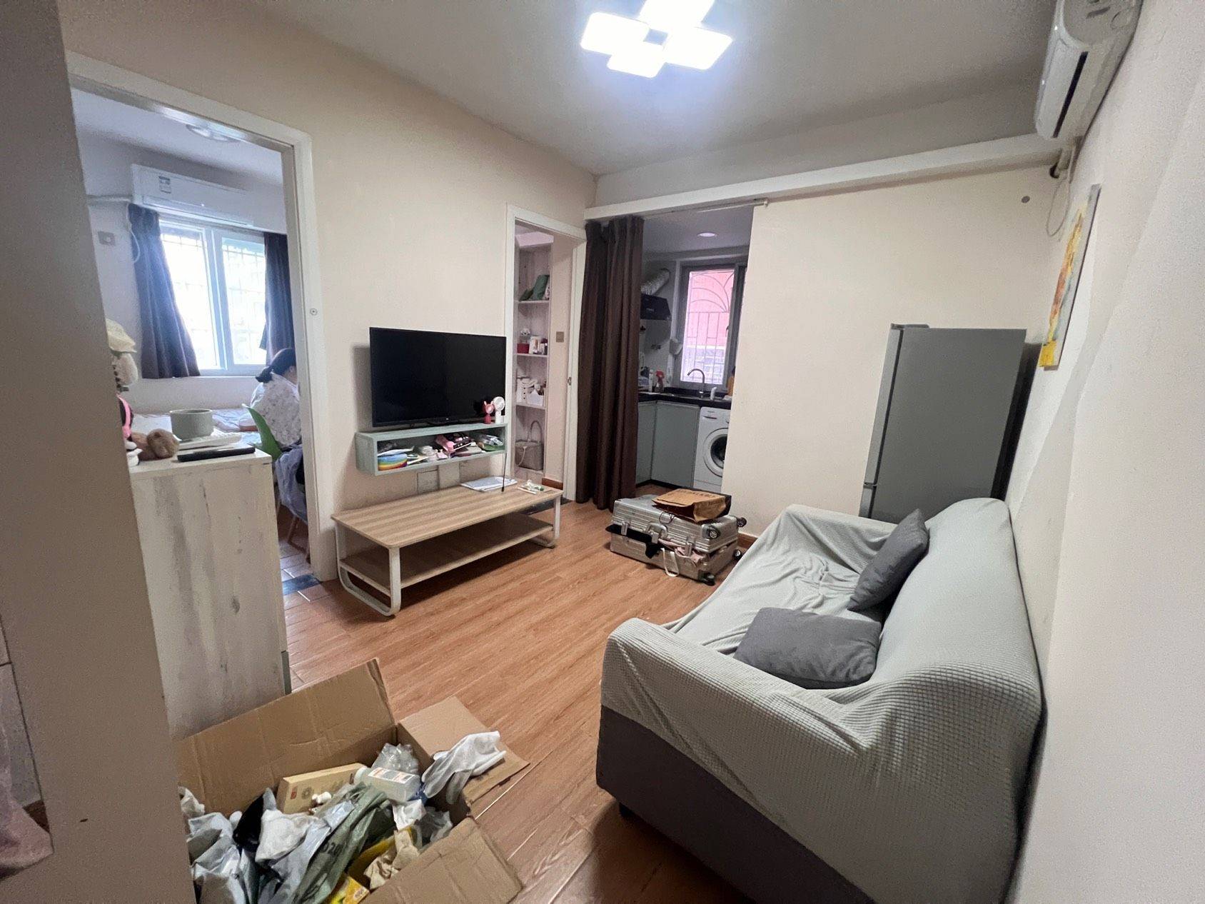 Shenzhen-BaoAn-Cozy Home,Clean&Comfy,No Gender Limit,Pet Friendly