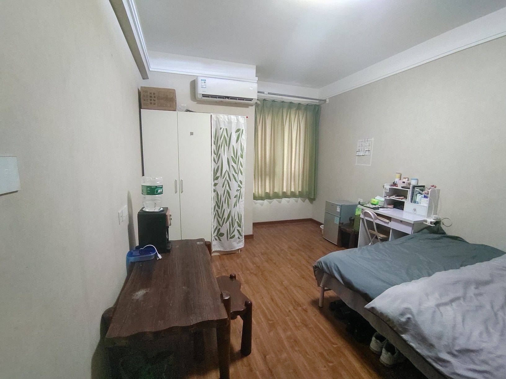 Chengdu-Shuangliu-交通便利,周边繁华,Pet Friendly,Cozy Home,Clean&Comfy,No Gender Limit