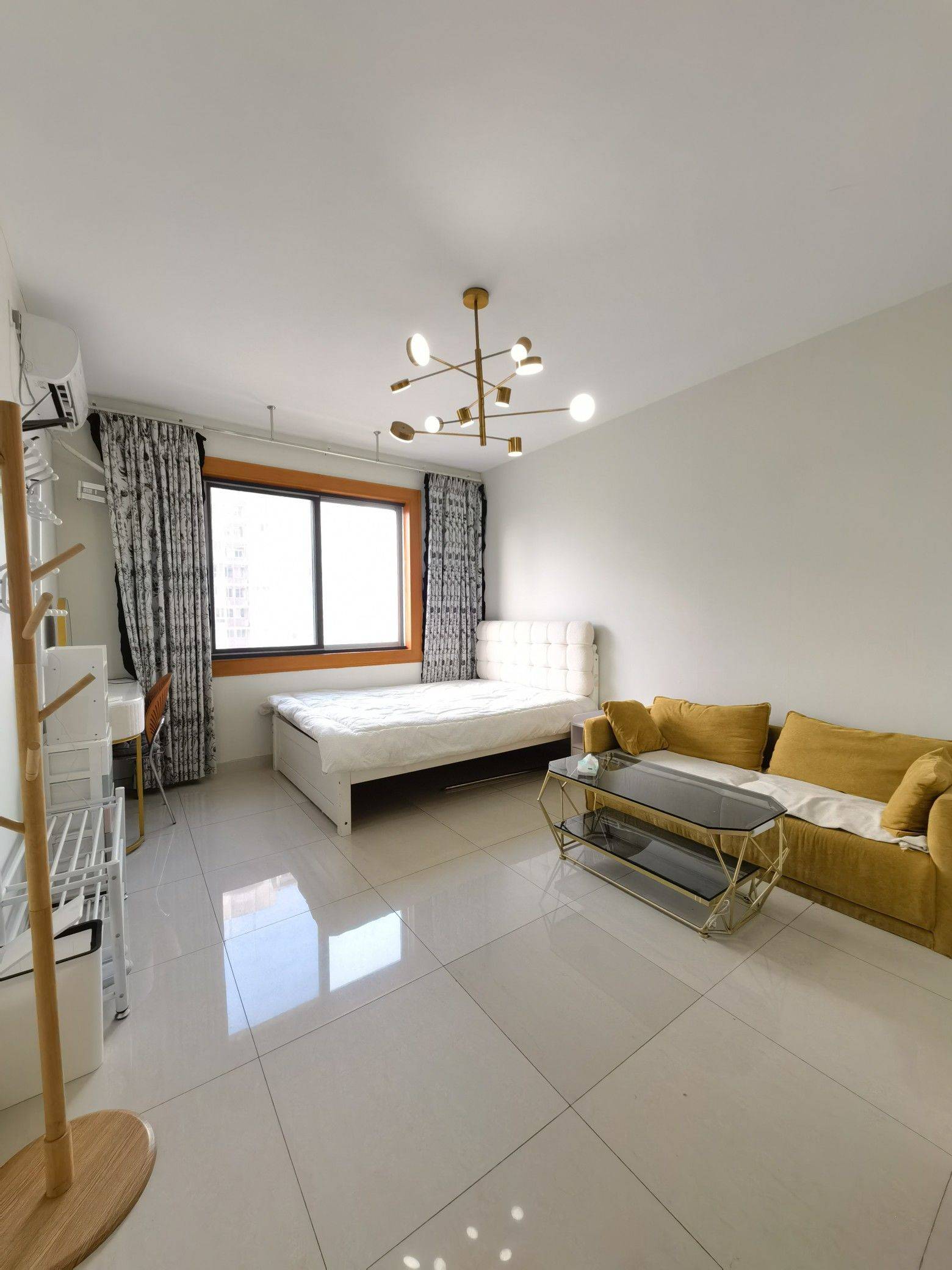 Shanghai-Xuhui-Cozy Home,Clean&Comfy,No Gender Limit,Hustle & Bustle,“Friends”,Chilled,LGBTQ Friendly,Pet Friendly