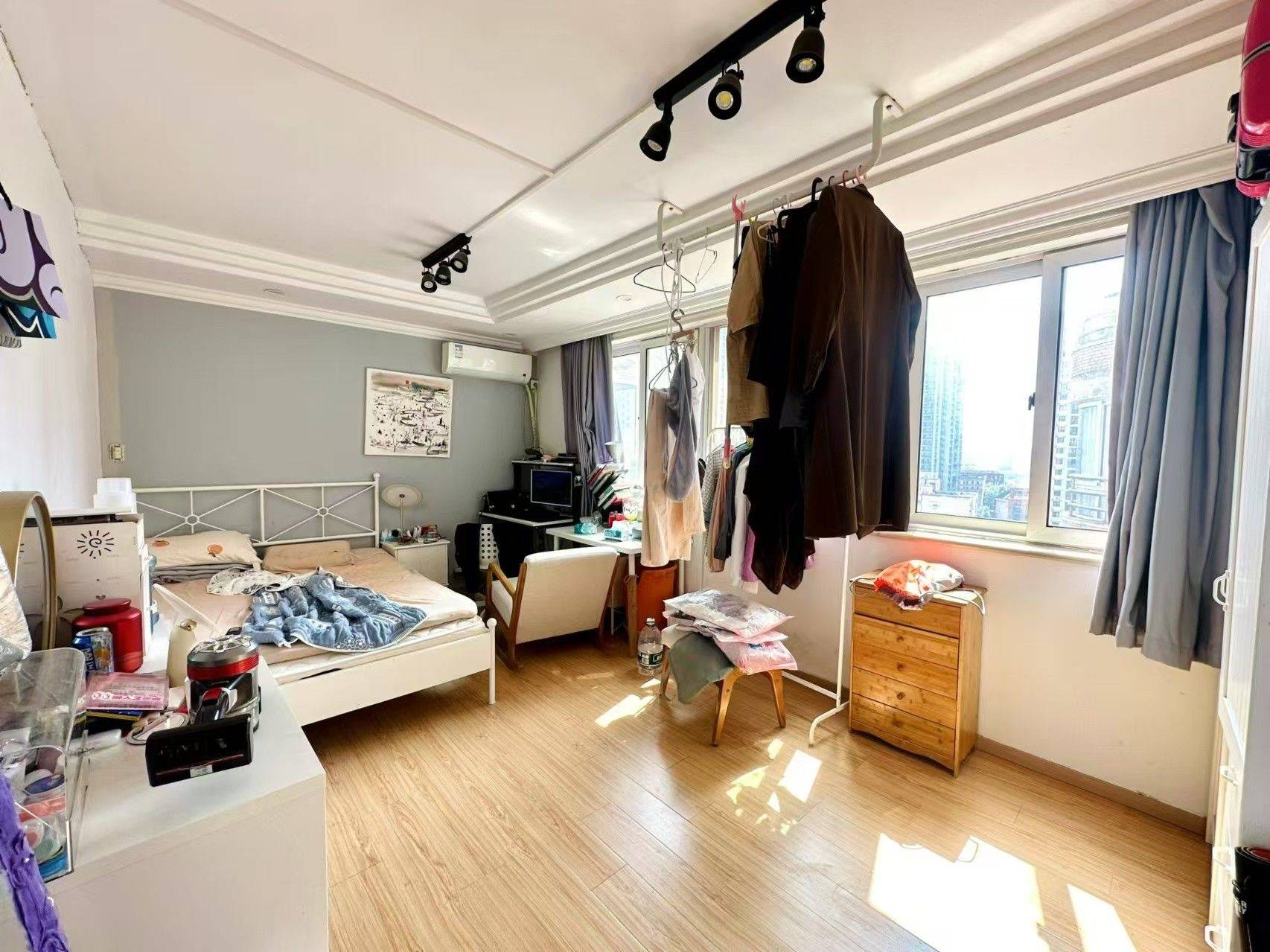 Shanghai-Xuhui-Cozy Home,Clean&Comfy,No Gender Limit