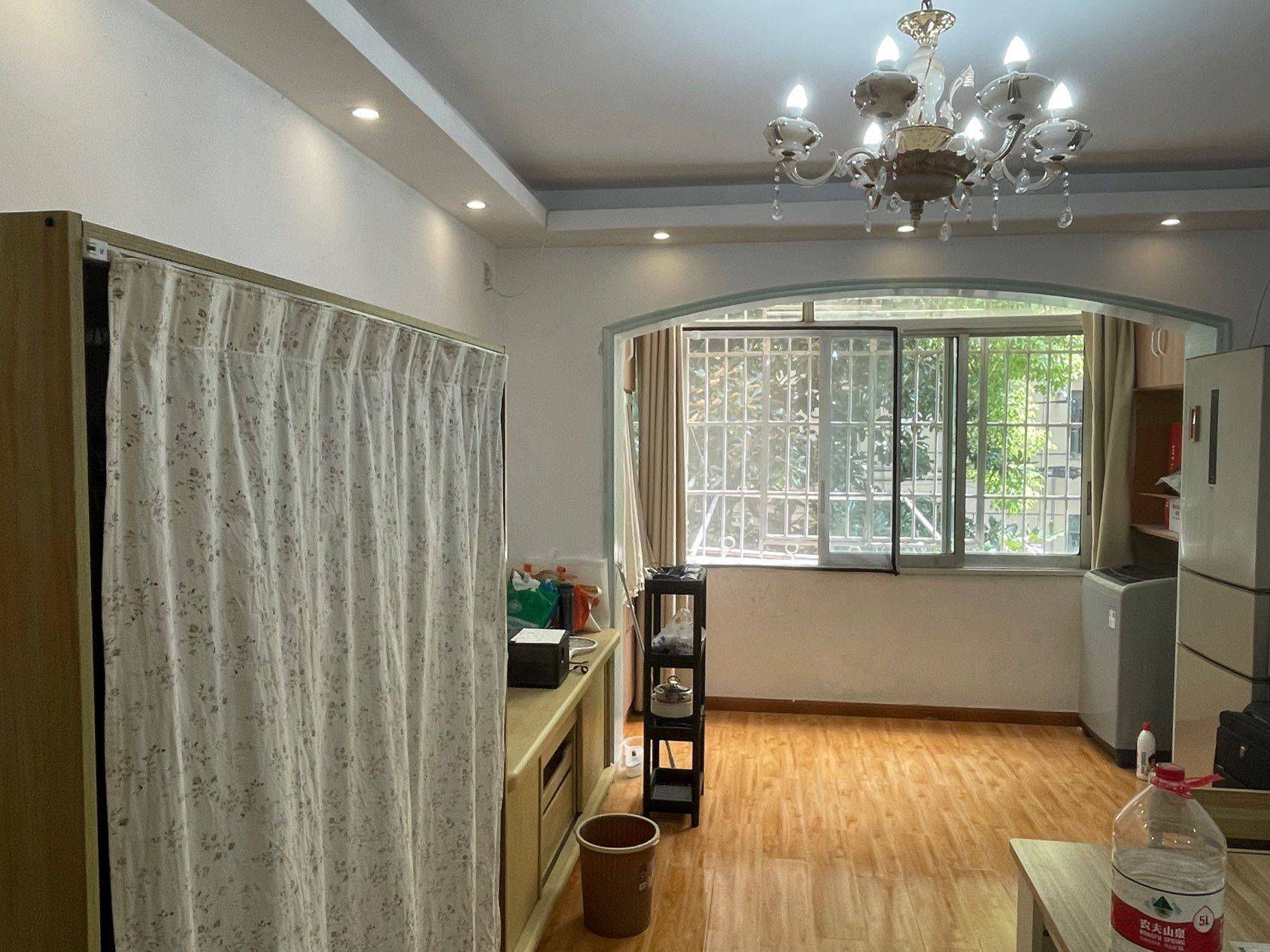 Shanghai-Xuhui-Cozy Home,Clean&Comfy,No Gender Limit,Hustle & Bustle,“Friends”,Chilled,LGBTQ Friendly,Pet Friendly