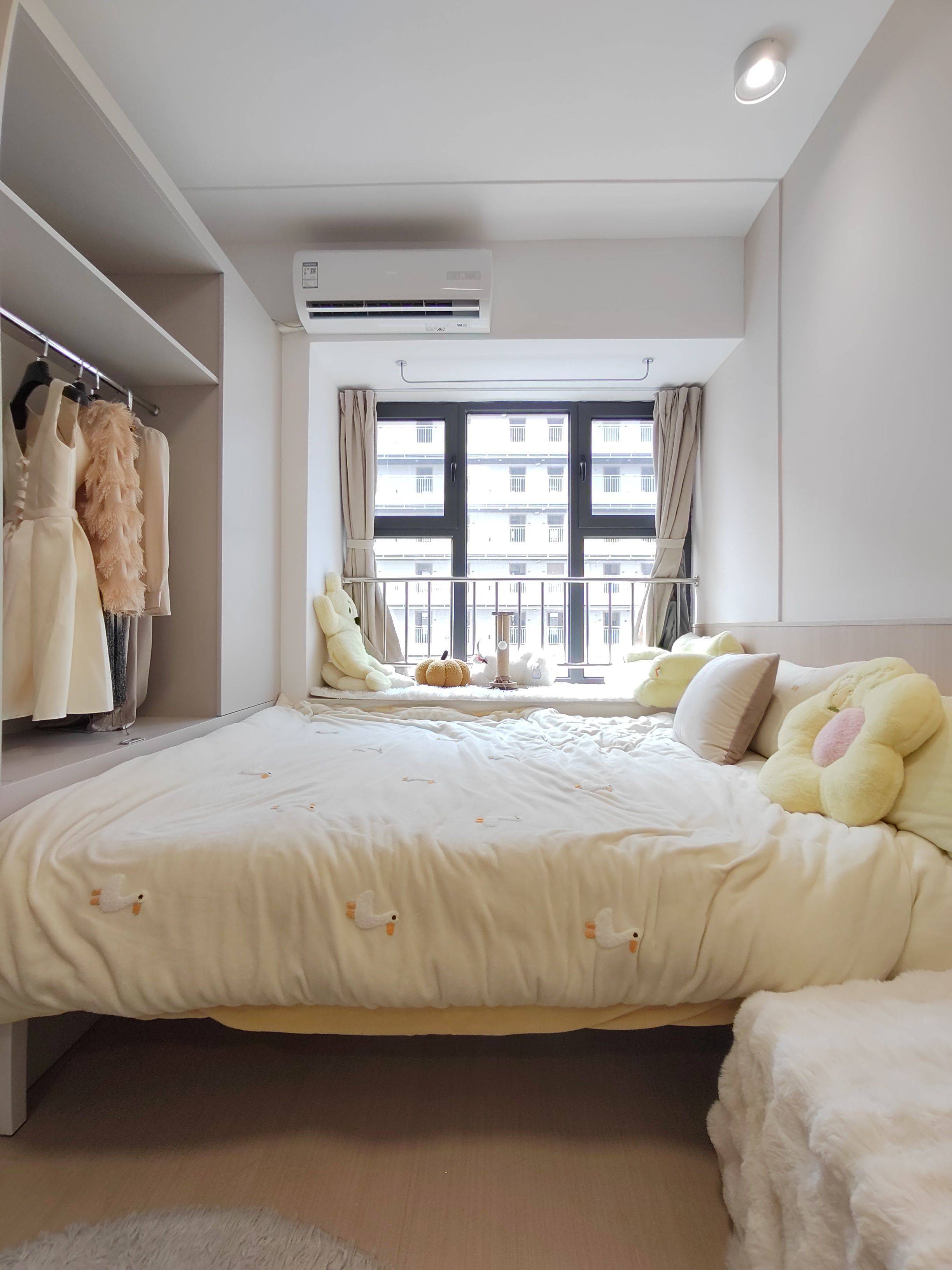 Shanghai-Xuhui-Cozy Home,Clean&Comfy,No Gender Limit,Hustle & Bustle,“Friends”,Chilled,Pet Friendly