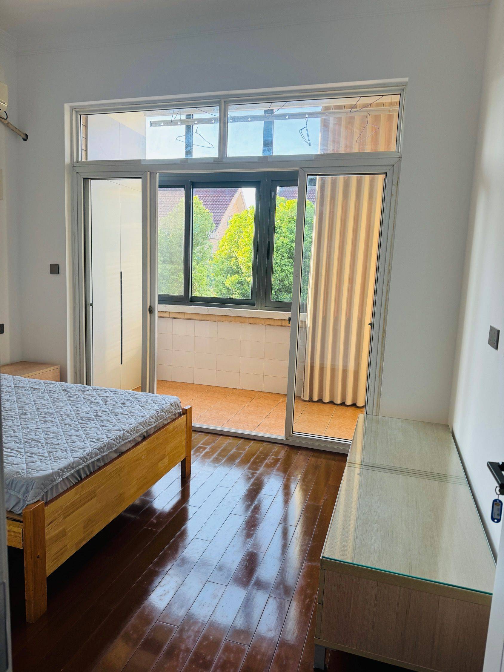 Shanghai-Minhang-Cozy Home,Clean&Comfy,No Gender Limit,Hustle & Bustle,“Friends”,Chilled,LGBTQ Friendly,Pet Friendly