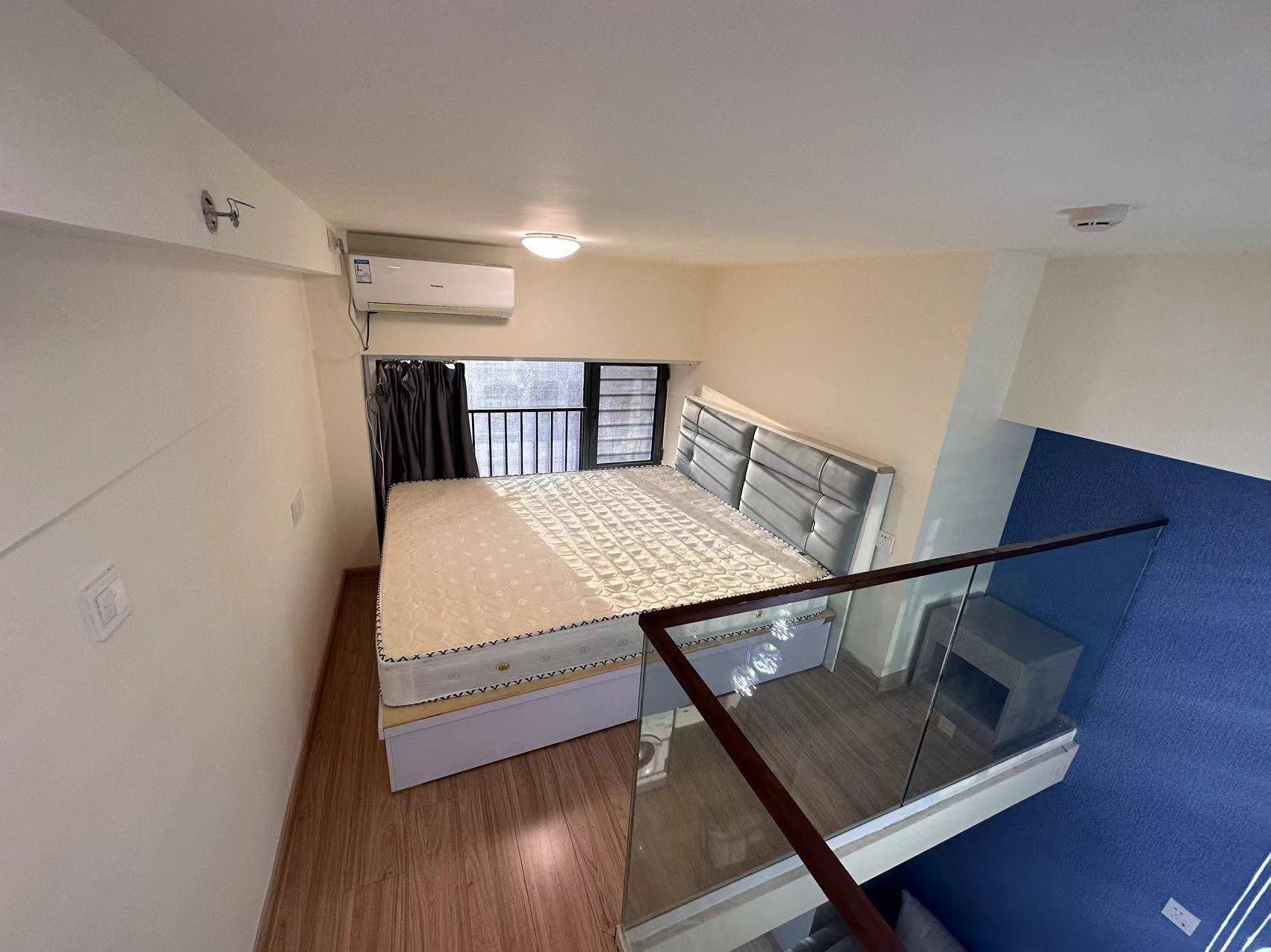 Jinan-Lixia-Cozy Home,Clean&Comfy,No Gender Limit,Hustle & Bustle
