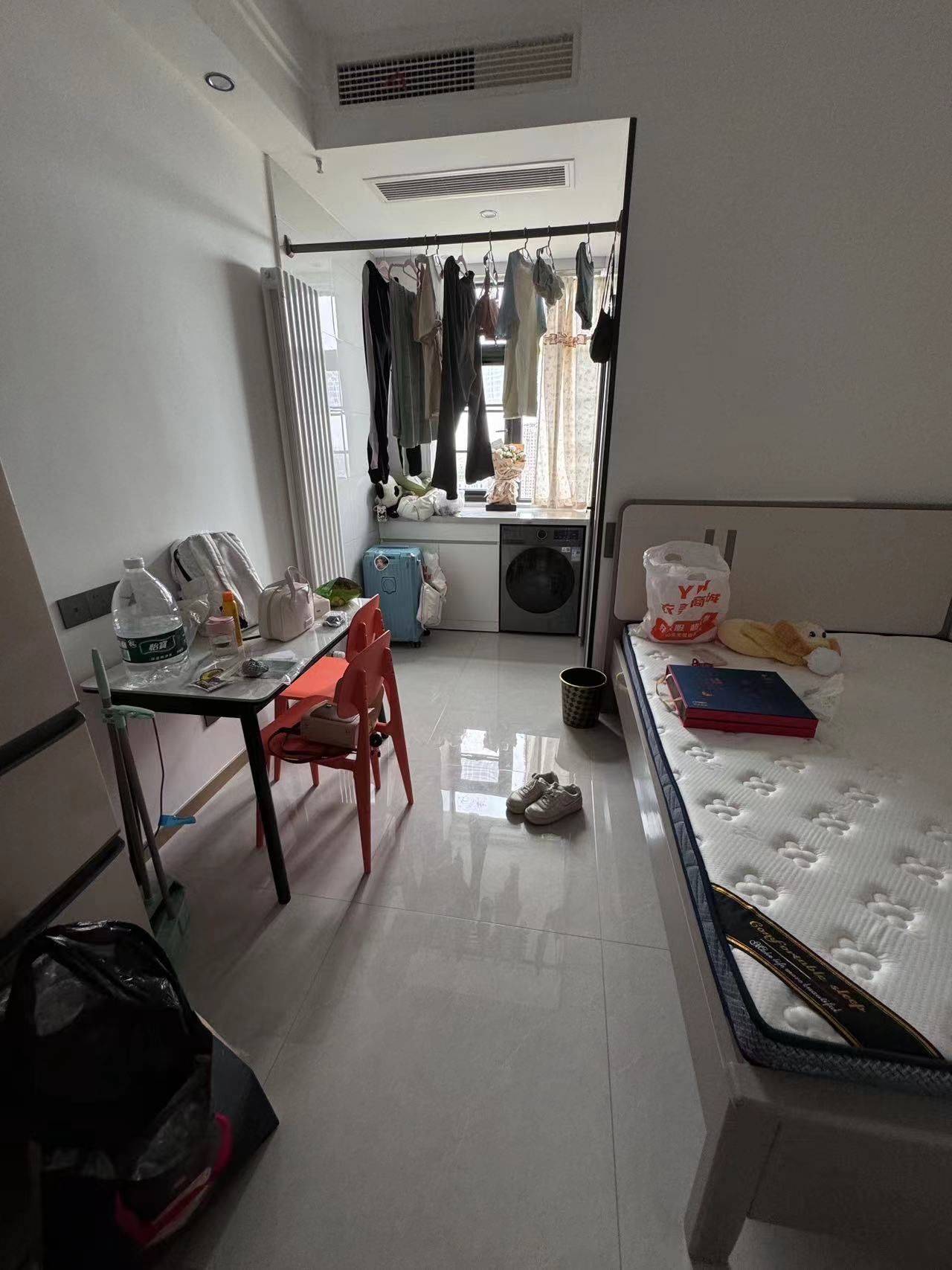 Zhengzhou-Jinshui-Cozy Home,Clean&Comfy,No Gender Limit,Hustle & Bustle,Chilled