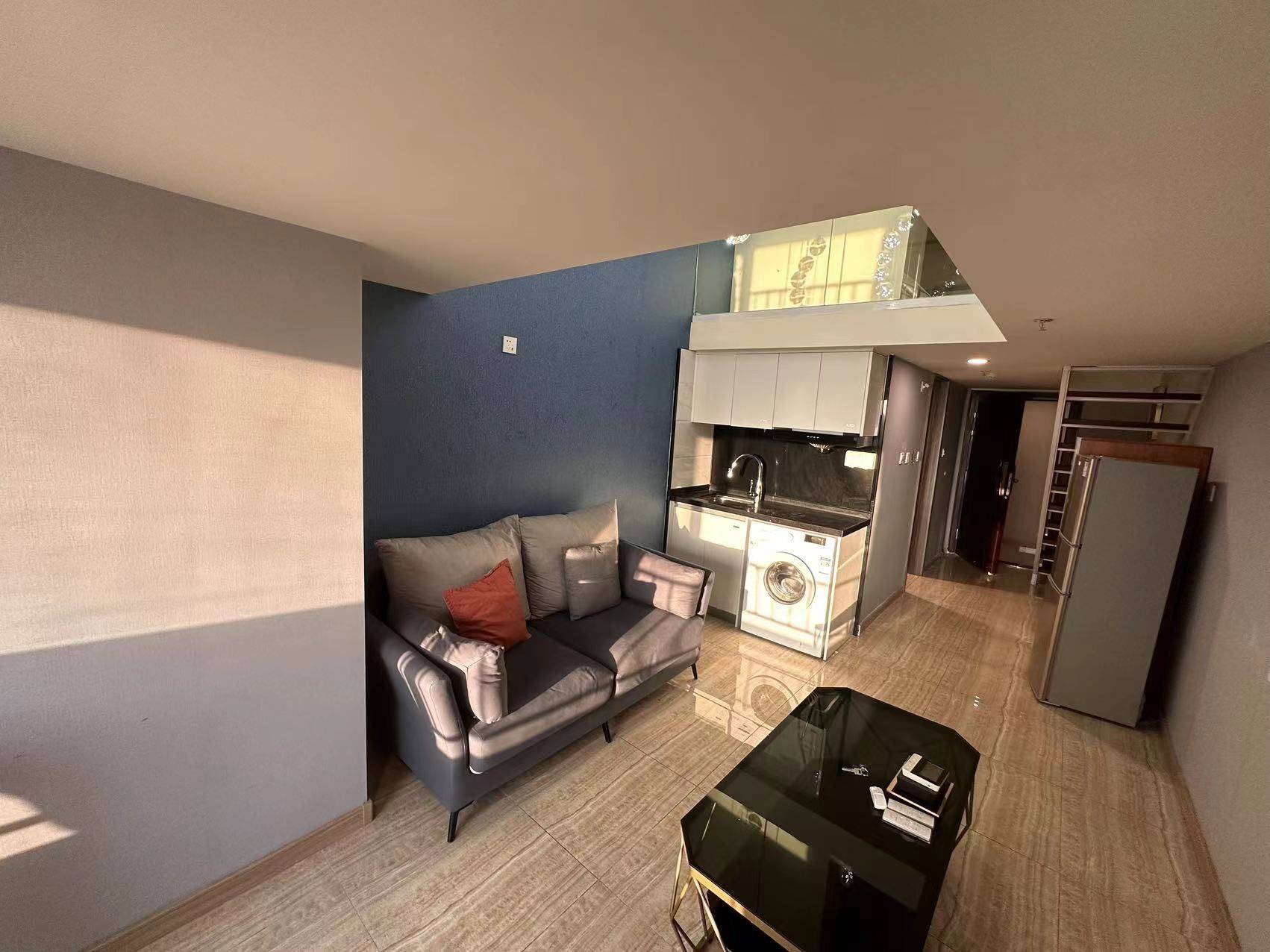 Jinan-Lixia-Cozy Home,Clean&Comfy,No Gender Limit,Hustle & Bustle