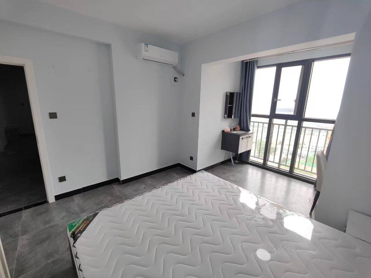 Wuhan-Hongshan-Cozy Home,Clean&Comfy,No Gender Limit,Hustle & Bustle,“Friends”,Chilled,LGBTQ Friendly,Pet Friendly