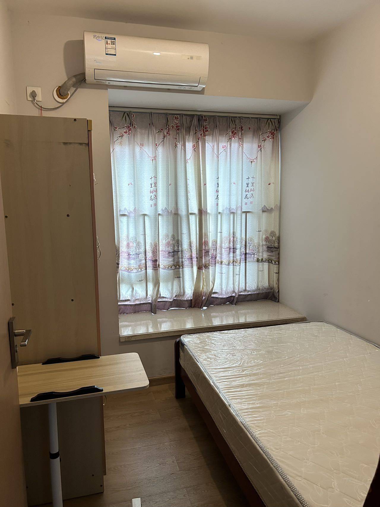 Guangzhou-Nansha-Pet Friendly