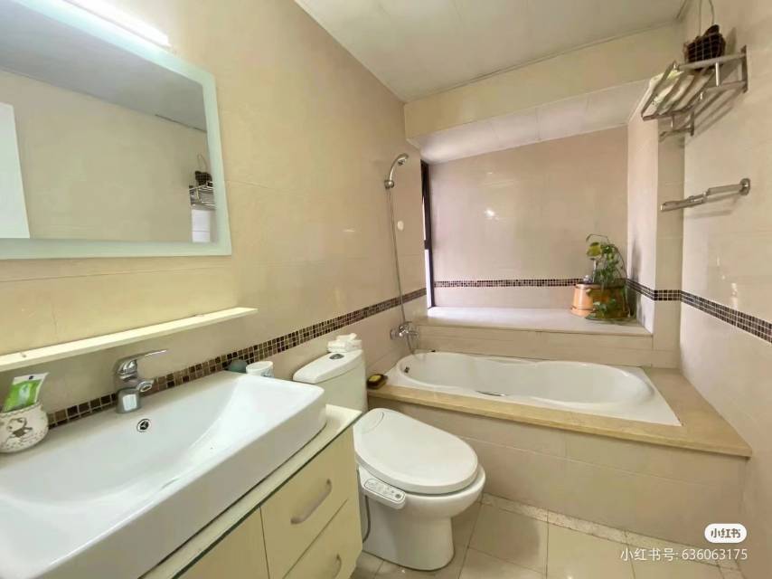 Suzhou-Xiangcheng-Hustle & Bustle