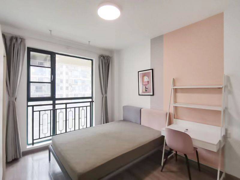 Wuhan-Hongshan-Cozy Home,Clean&Comfy,No Gender Limit,Hustle & Bustle,“Friends”,Chilled,LGBTQ Friendly,Pet Friendly