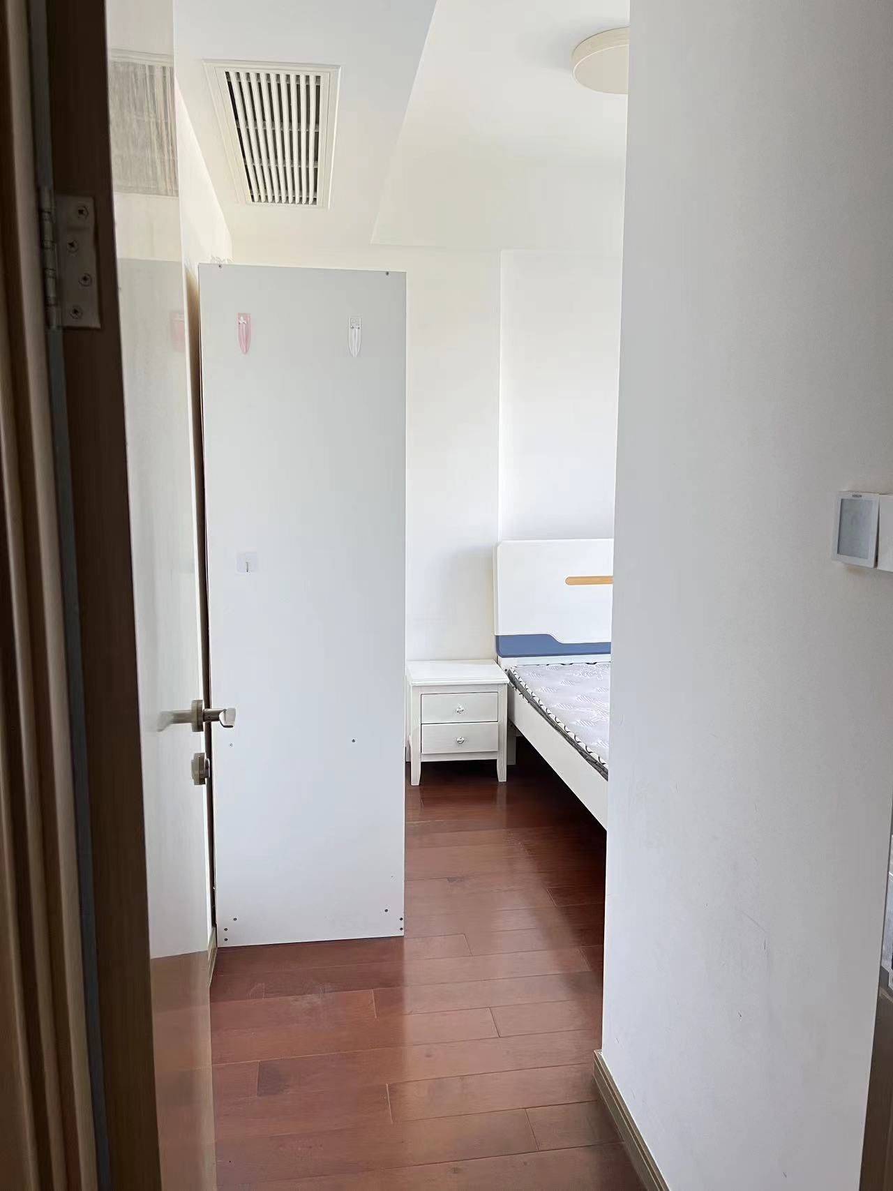 Suzhou-Xiangcheng-Clean&Comfy,Hustle & Bustle,Chilled,Pet Friendly