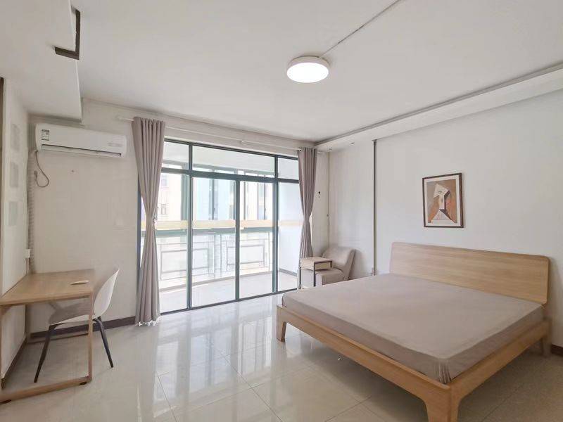 Wuhan-Hongshan-Cozy Home,Clean&Comfy,No Gender Limit,Hustle & Bustle,“Friends”,Chilled,LGBTQ Friendly,Pet Friendly