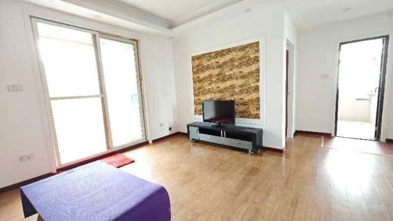 Wuhan-Hongshan-Cozy Home,Clean&Comfy,No Gender Limit