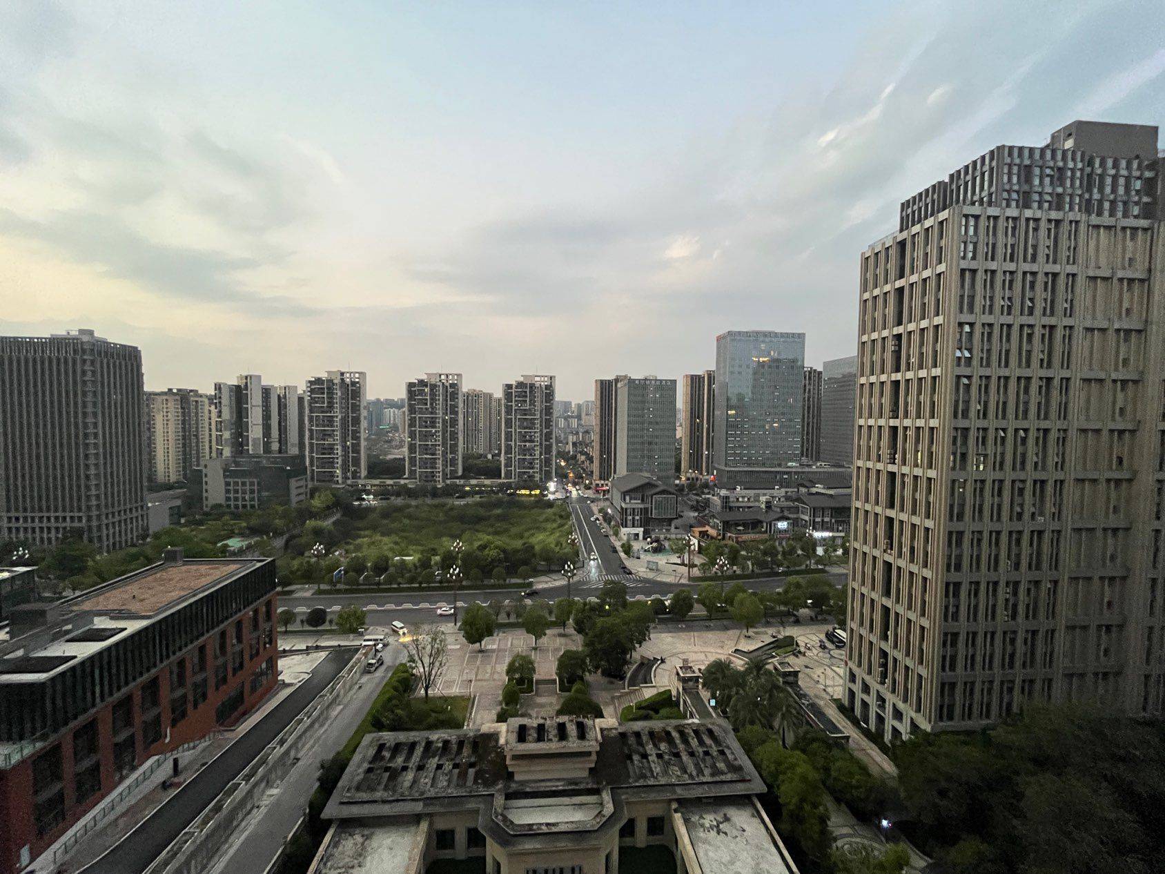 Chongqing-Yubei-Cozy Home,No Gender Limit,Hustle & Bustle