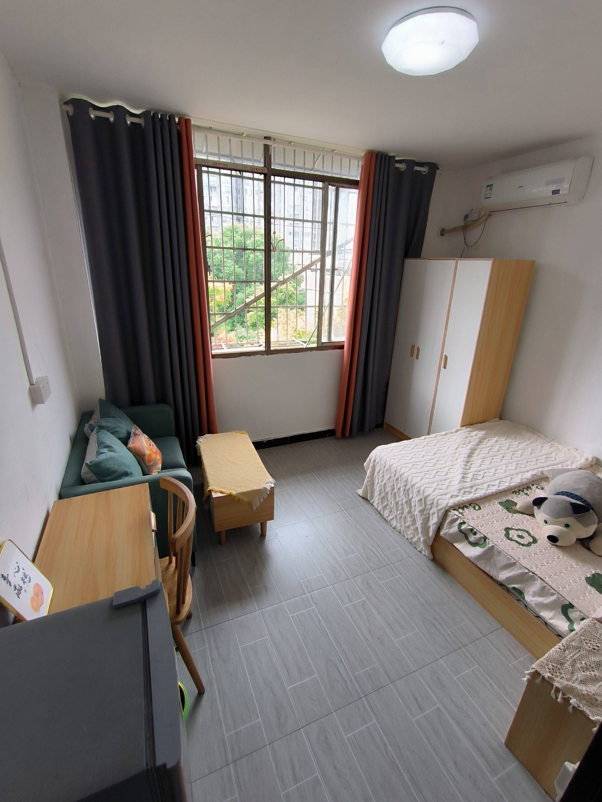 Changsha-Tianxin-Cozy Home,Clean&Comfy,No Gender Limit,Hustle & Bustle,“Friends”,Chilled