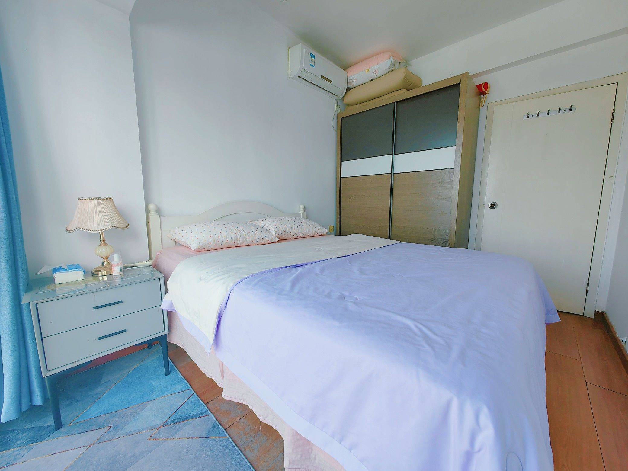 Shenzhen-Nanshan-合租限男性,LGBTQ Friendly,Cozy Home,Clean&Comfy