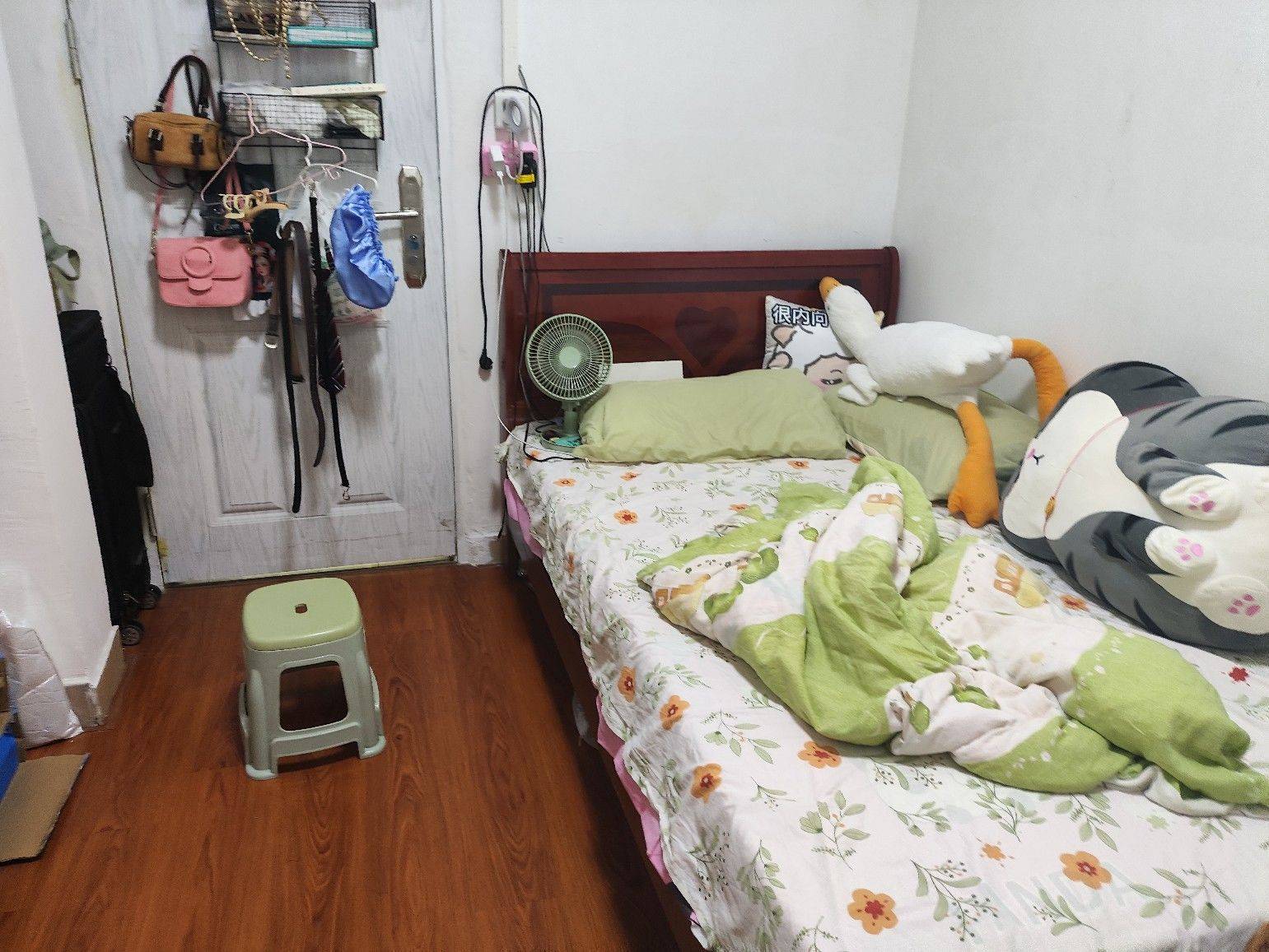 Shenzhen-BaoAn-Cozy Home,Clean&Comfy,No Gender Limit,Hustle & Bustle,“Friends”,Chilled