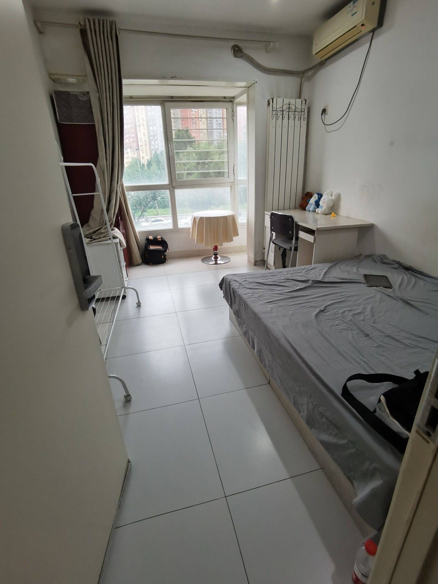 Beijing-Chaoyang-Cozy Home,No Gender Limit,Hustle & Bustle,“Friends”,Chilled,Pet Friendly