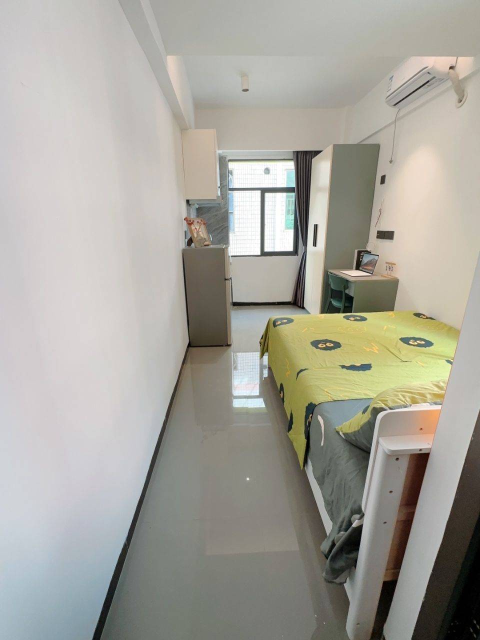 Shenzhen-Futian-Cozy Home,Clean&Comfy,No Gender Limit,Hustle & Bustle,“Friends”,Chilled,LGBTQ Friendly,Pet Friendly