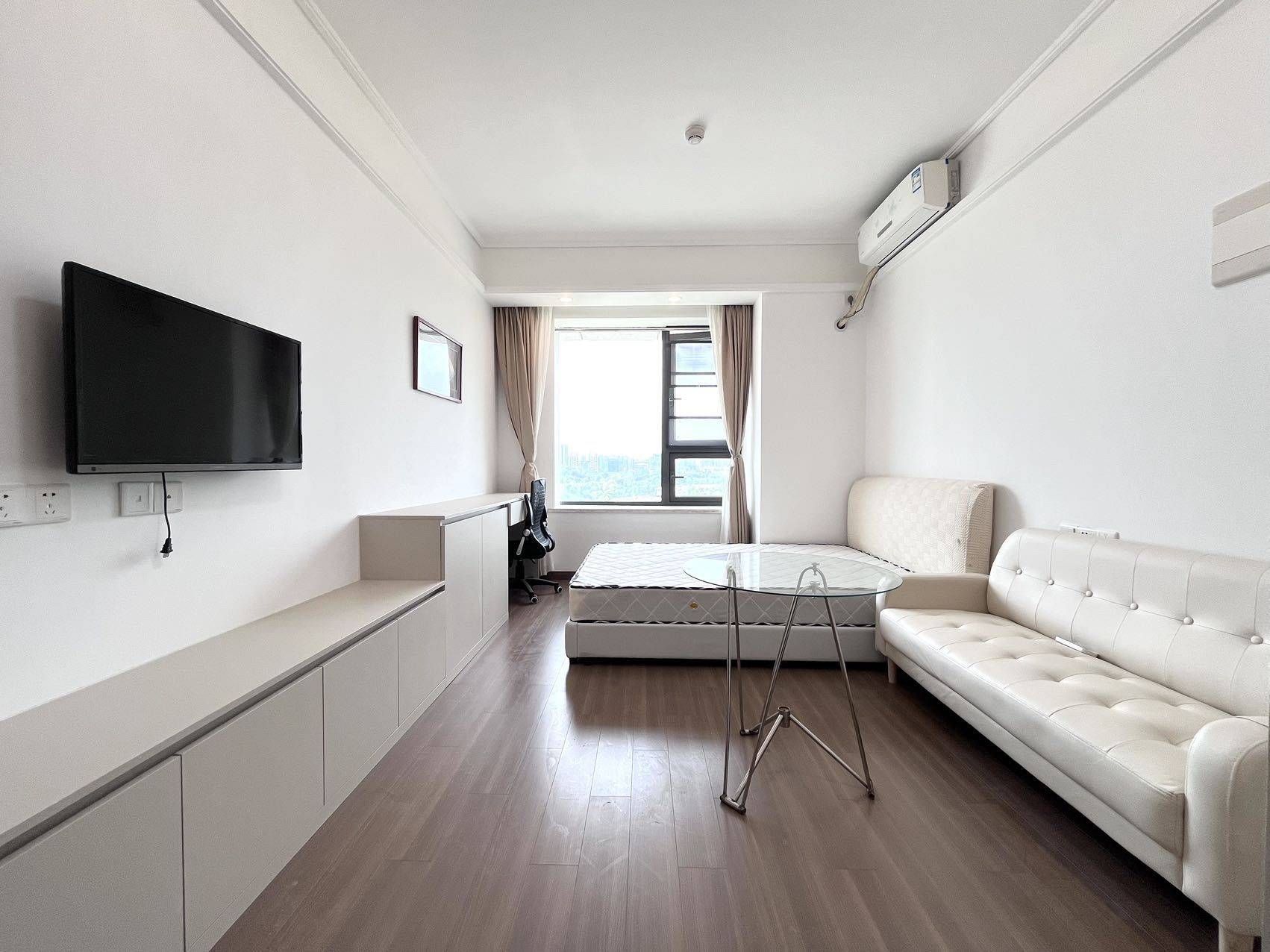 Chengdu-Shuangliu-Cozy Home,Clean&Comfy,No Gender Limit,Hustle & Bustle,“Friends”,Chilled,LGBTQ Friendly,Pet Friendly