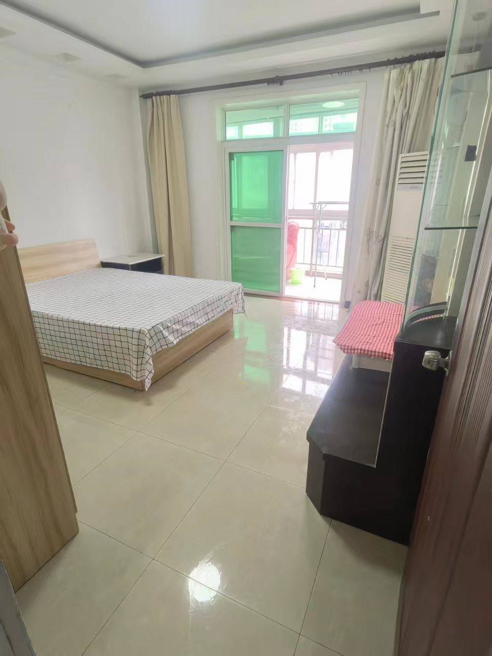 Wuhan-Hongshan-Cozy Home,No Gender Limit