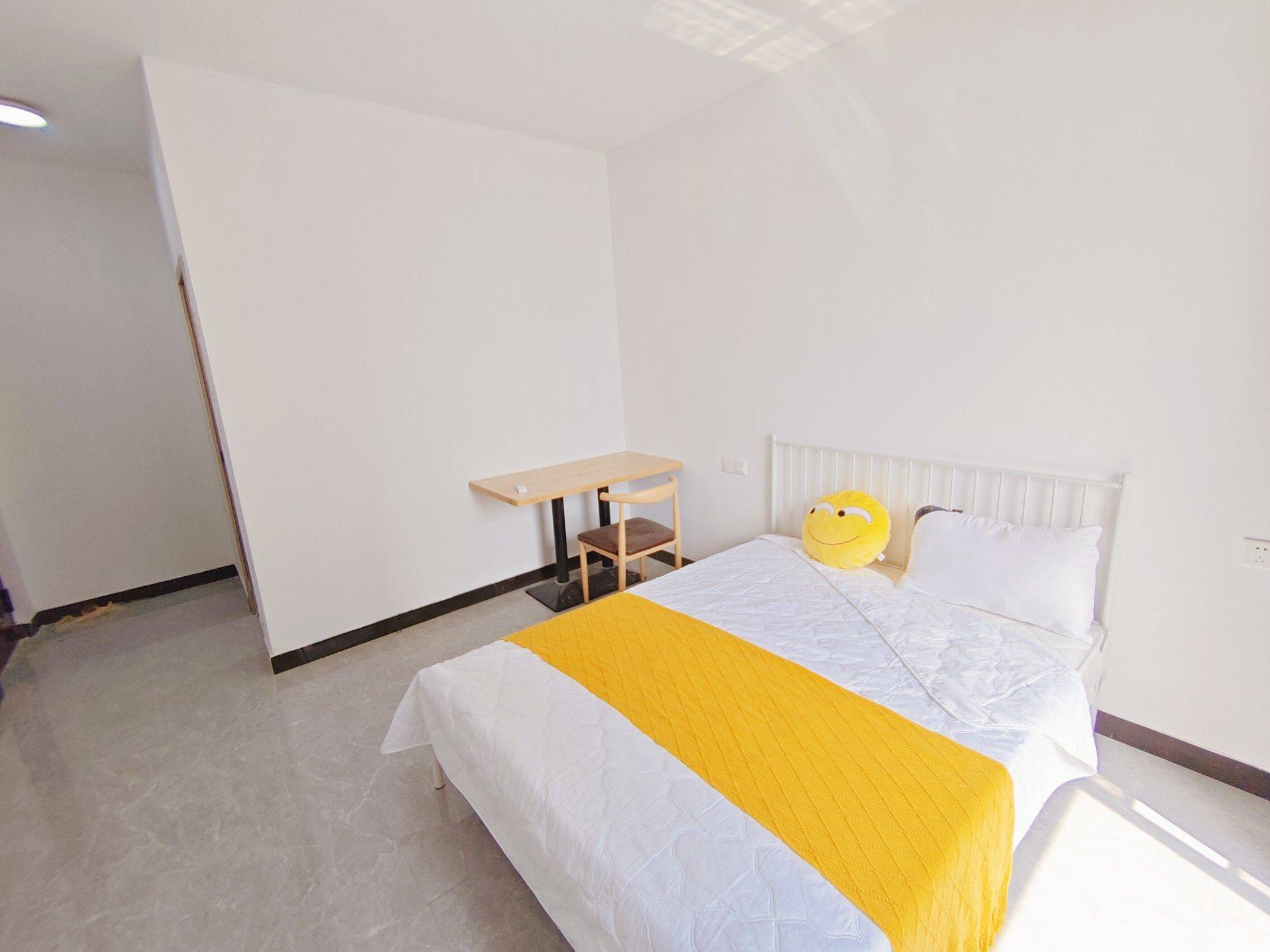 Wuhan-Hongshan-Pet Friendly