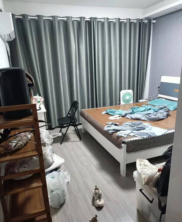 Wuhan-Wuchang-落地窗,复式楼,双地铁,便宜,地铁房,急租,价格低,方便,Sublet,Single Apartment,Short Term,Shared Apartment,Seeking Flatmate,Long & Short Term,Long Term