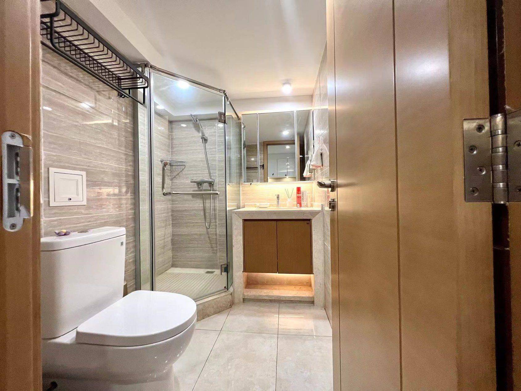 Hangzhou-Yuhang-Cozy Home,Clean&Comfy,No Gender Limit,Hustle & Bustle,“Friends”,Chilled,LGBTQ Friendly