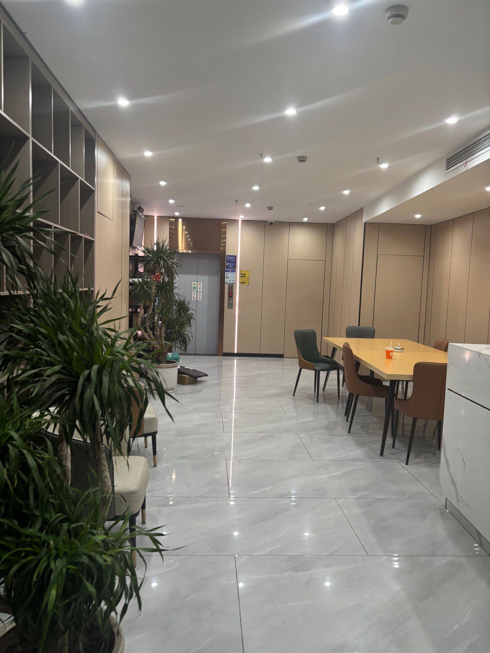 Shanghai-Jiading-Cozy Home,Clean&Comfy,No Gender Limit,Hustle & Bustle,“Friends”,Chilled,LGBTQ Friendly