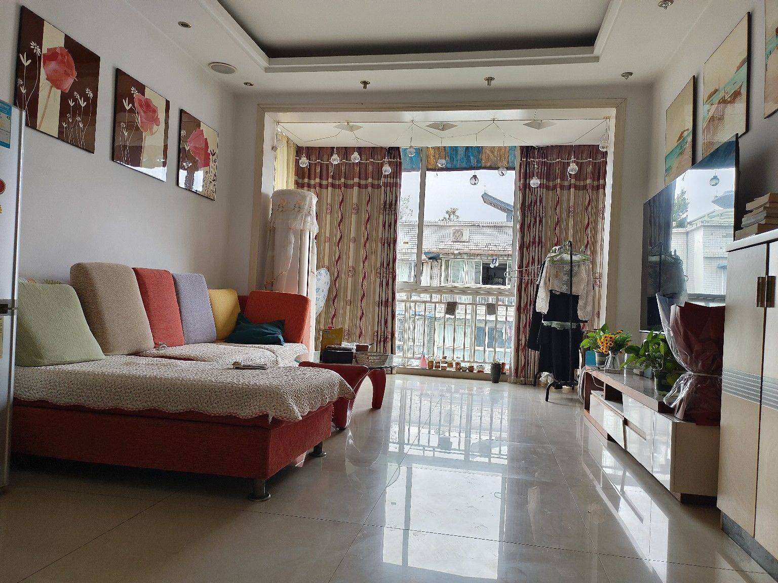 Chongqing-Yubei-Cozy Home,Clean&Comfy,No Gender Limit,Hustle & Bustle,“Friends”,Chilled,LGBTQ Friendly,Pet Friendly